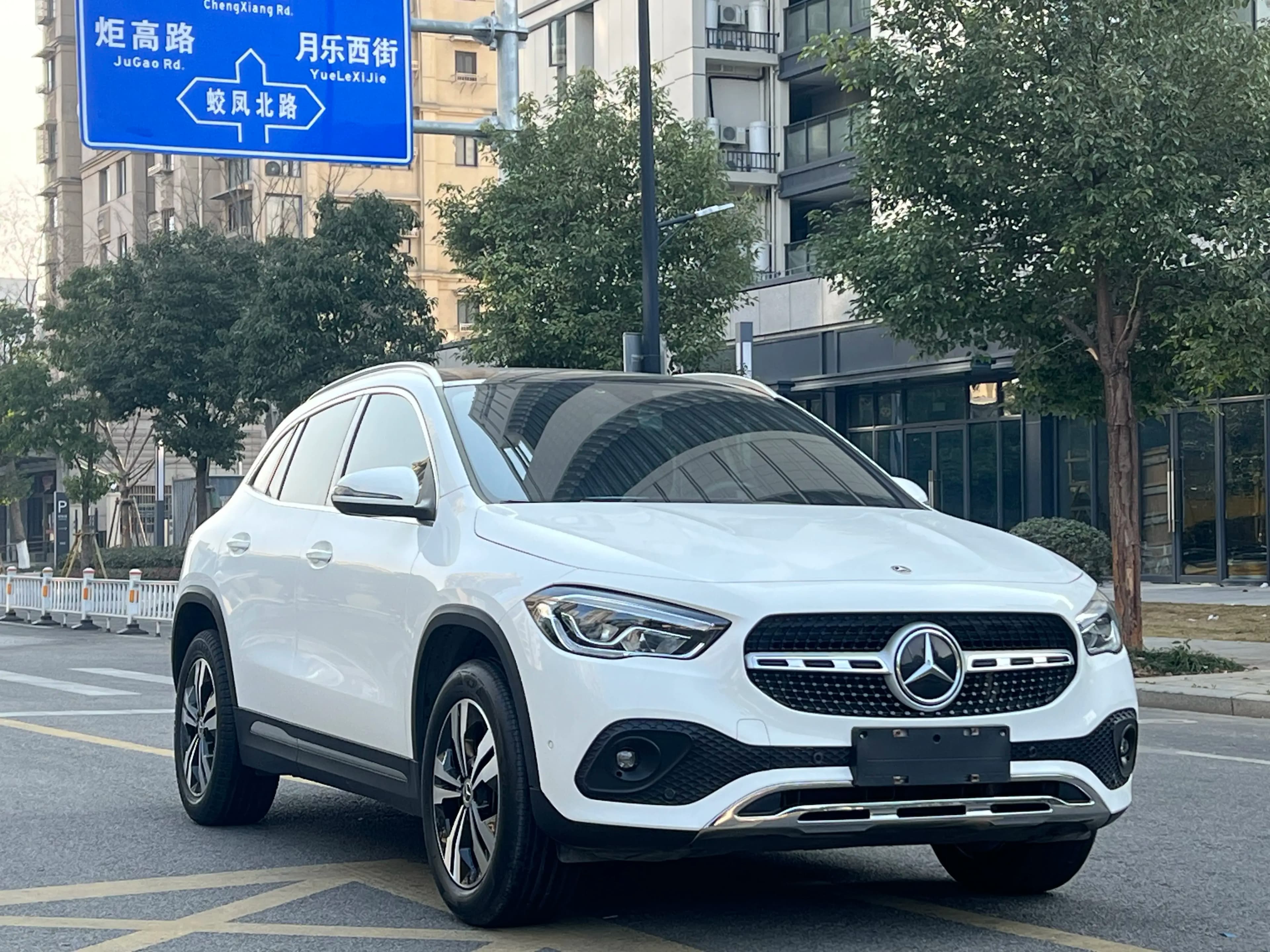 Mercedes-Benz GLA 2021 г. 43034 км. — фото 3