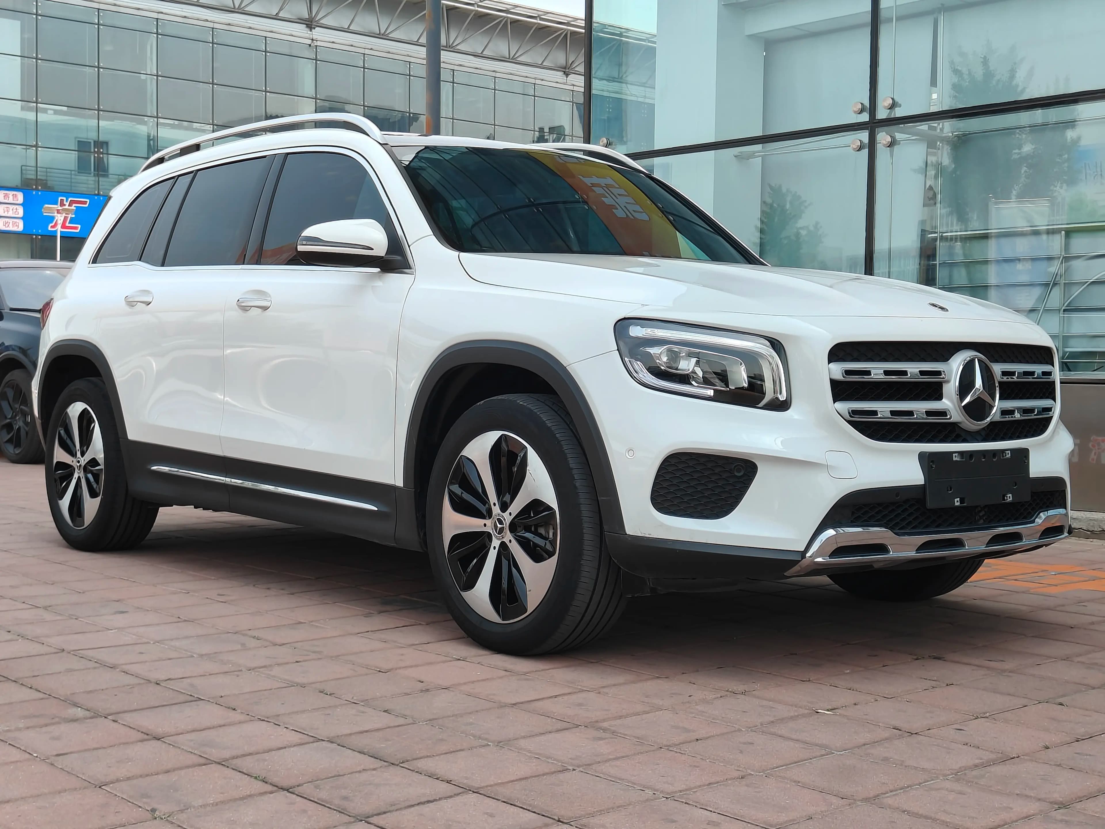 Mercedes-Benz GLB 2023 г. 18066 км. — фото 3