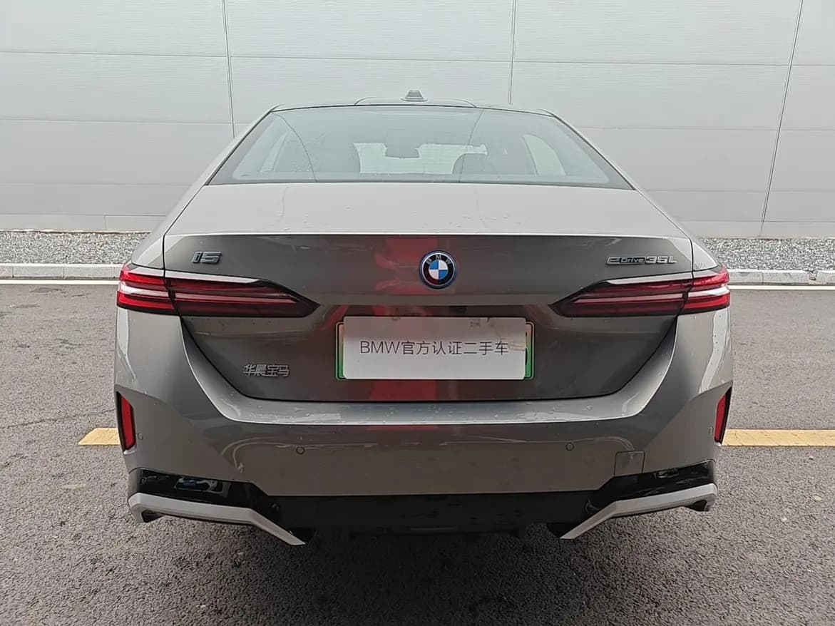 BMW i5 2024 г. 16059 км. — фото 4
