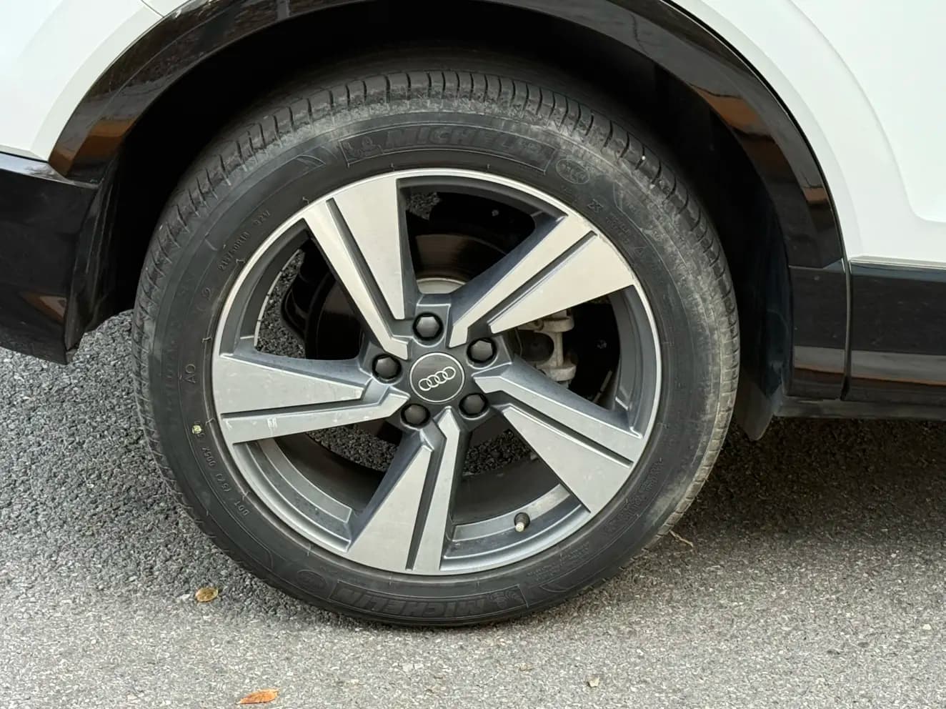 Audi Q2L 2021 г. 40050 км. — фото 11