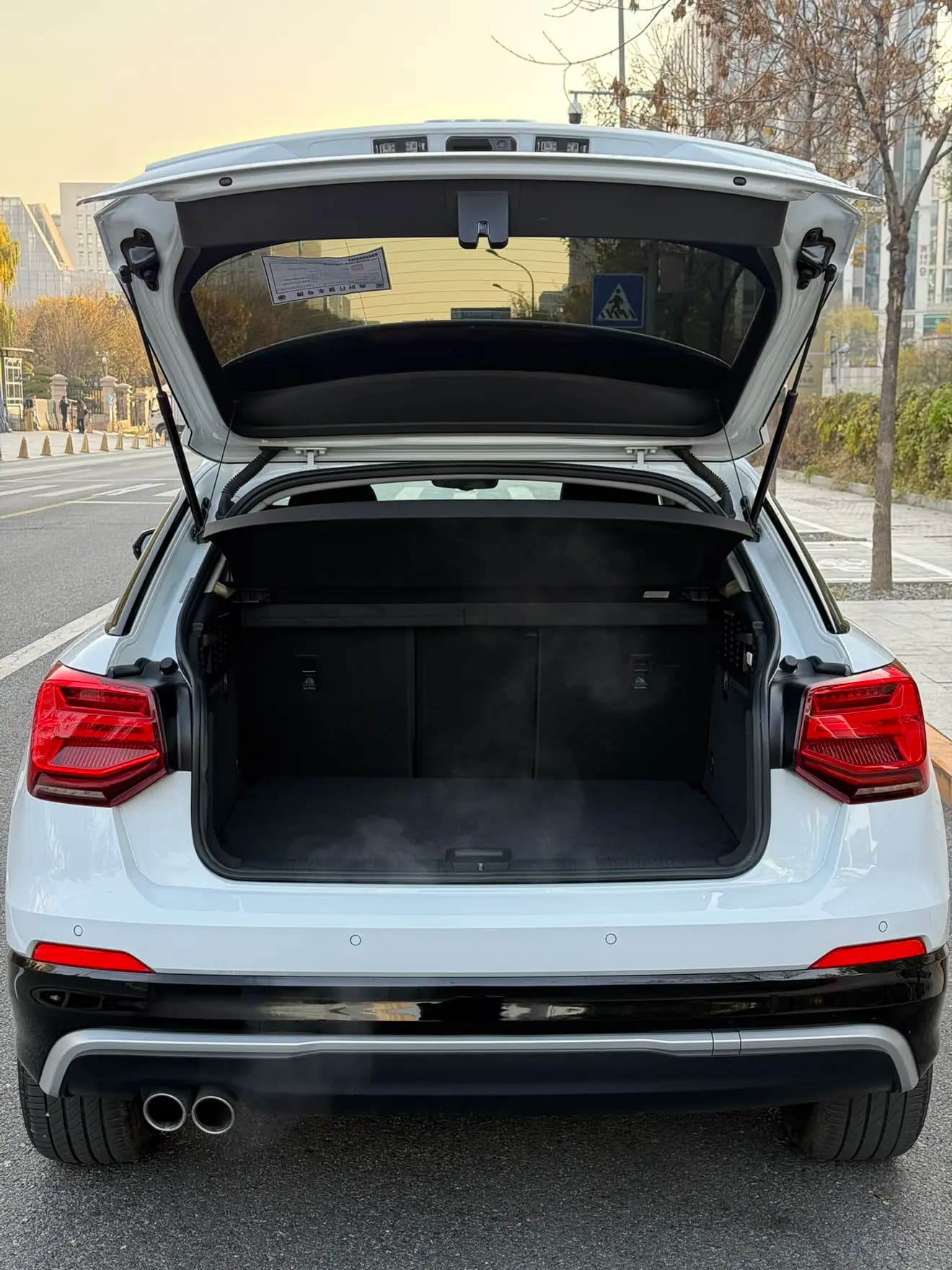 Audi Q2L 2021 г. 40050 км. — фото 26