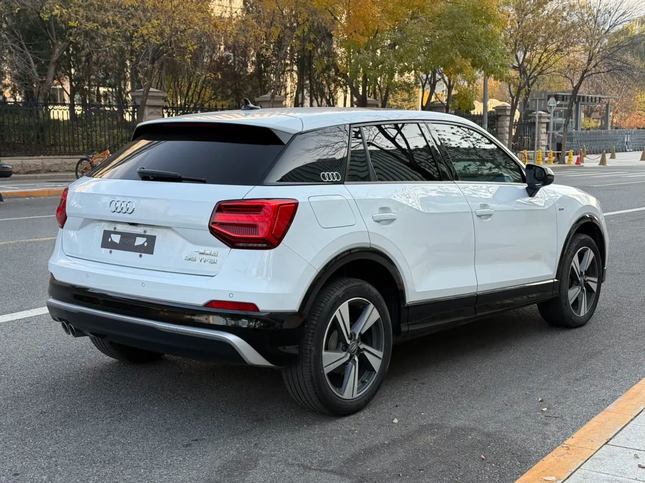 Audi Q2L 2021 г. 40050 км. — фото 7