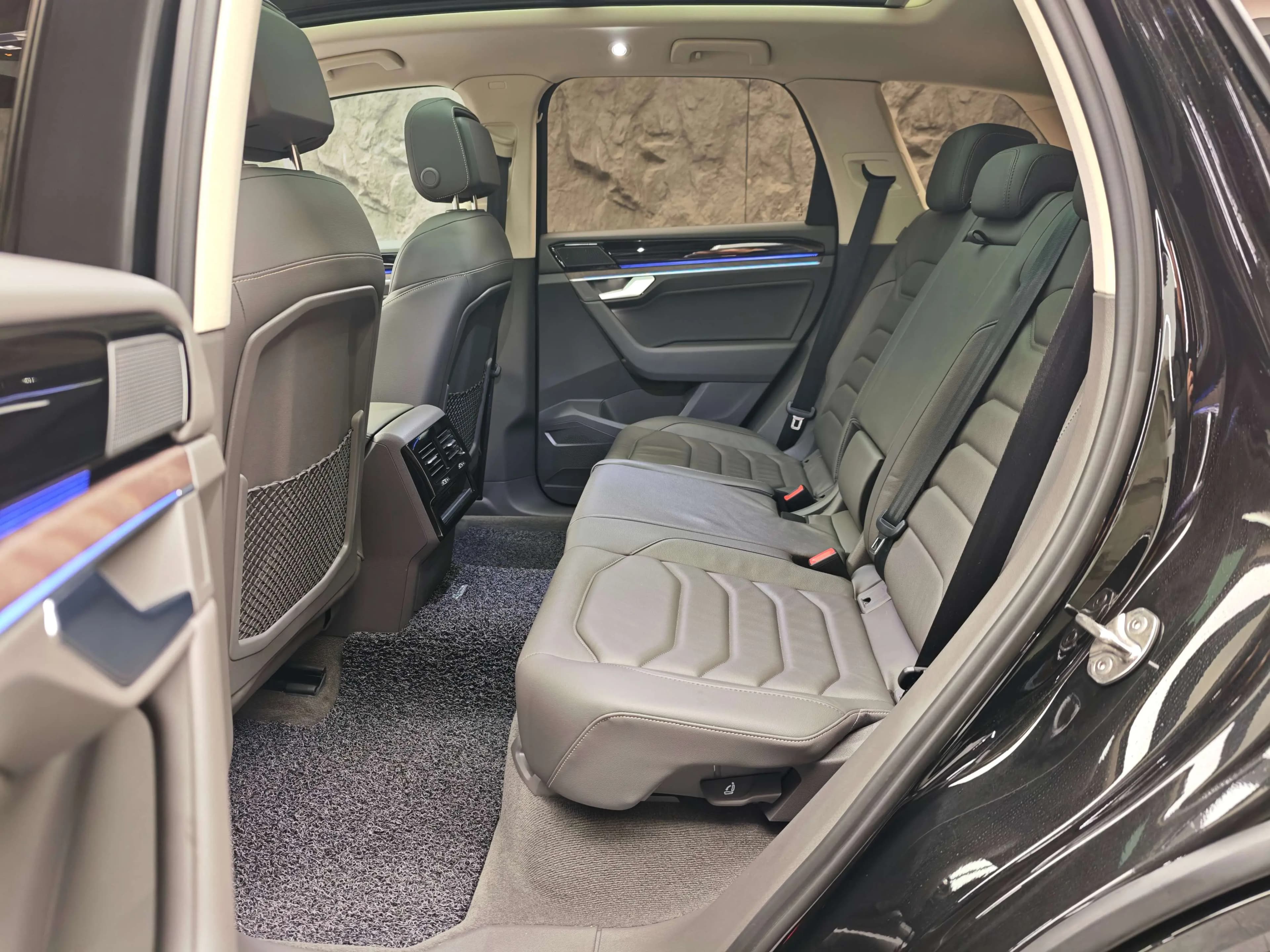 Volkswagen Touareg 2024 г. 18111 км. — фото 18