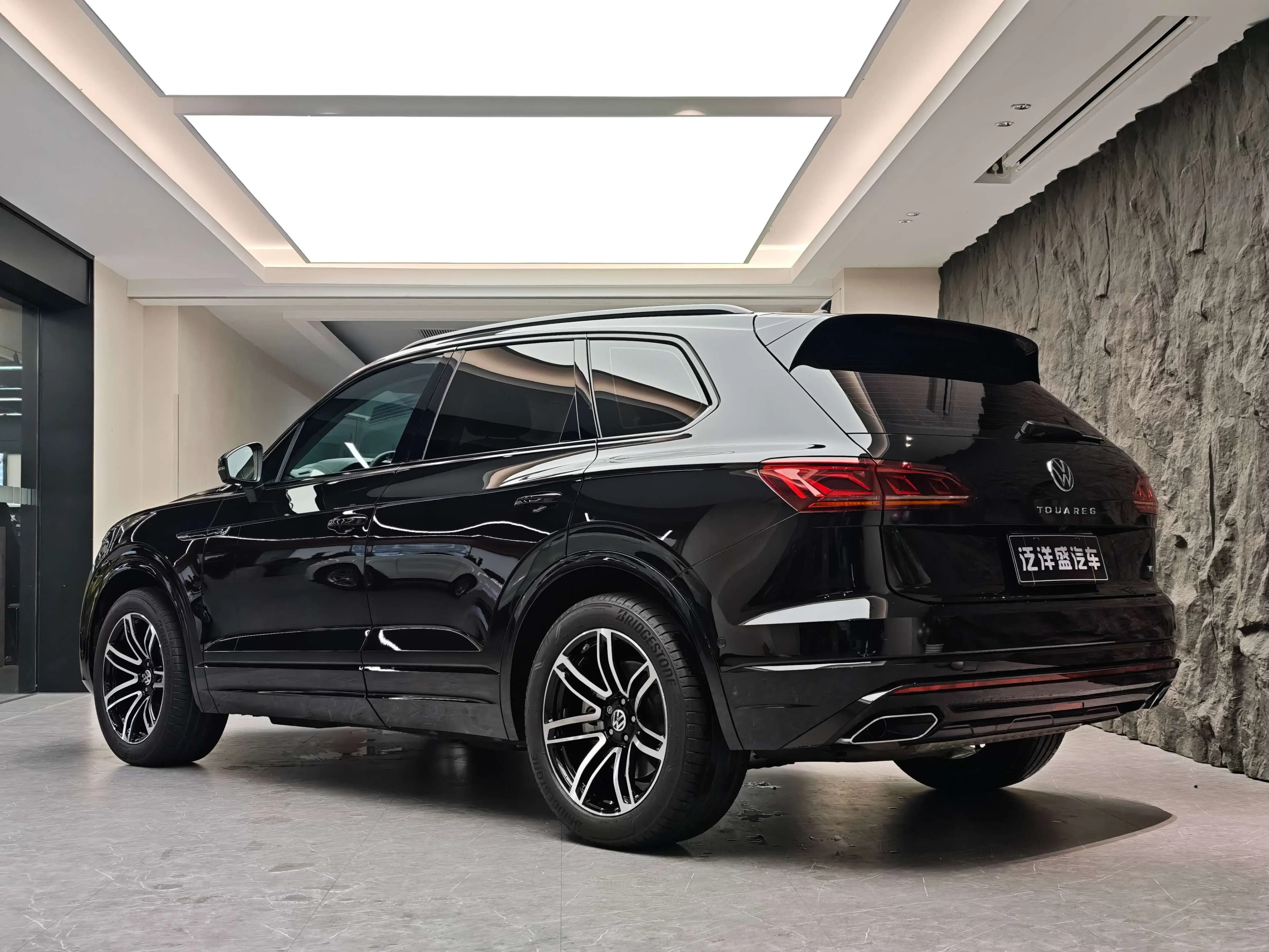Volkswagen Touareg 2024 г. 18111 км. — фото 4
