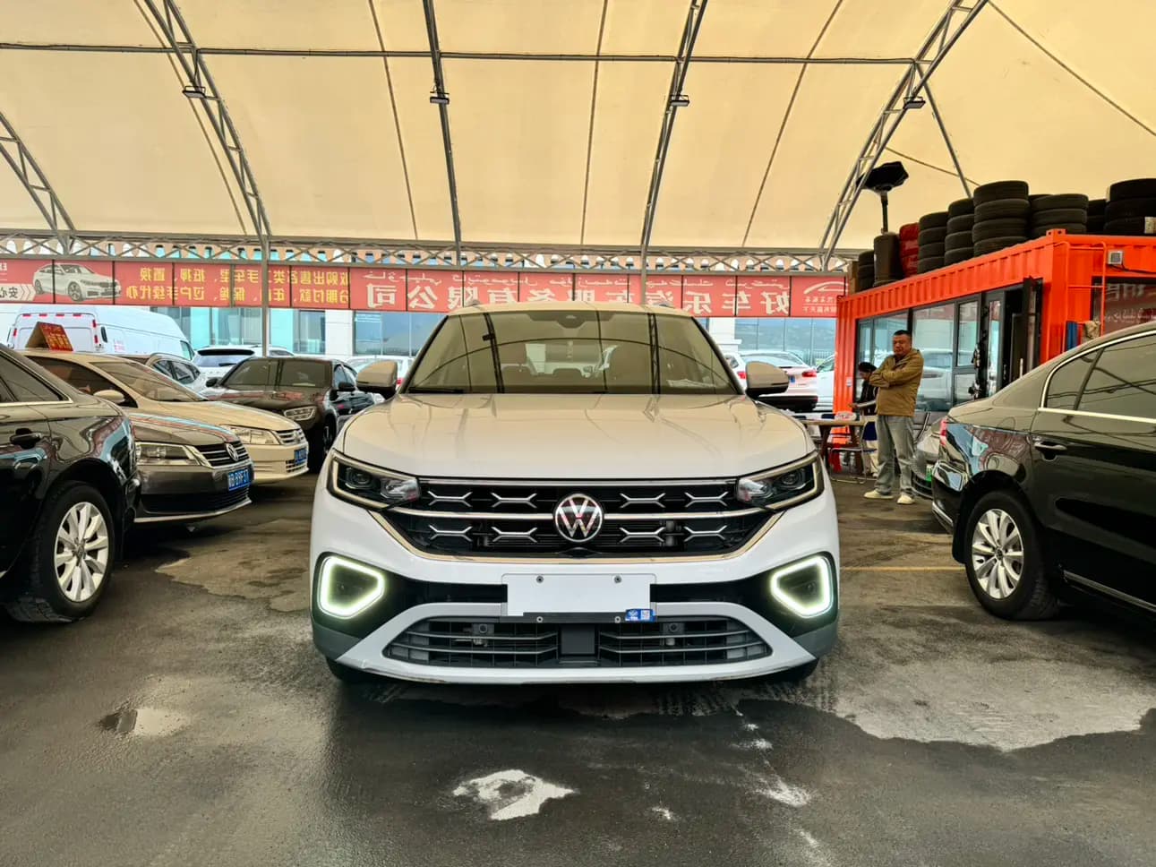 Volkswagen Tayron 2023 г. 80118 км. — фото 2