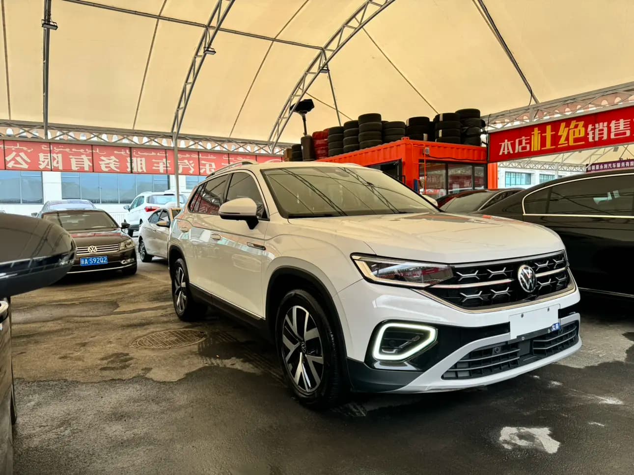 Volkswagen Tayron 2023 г. 80118 км. — фото 3