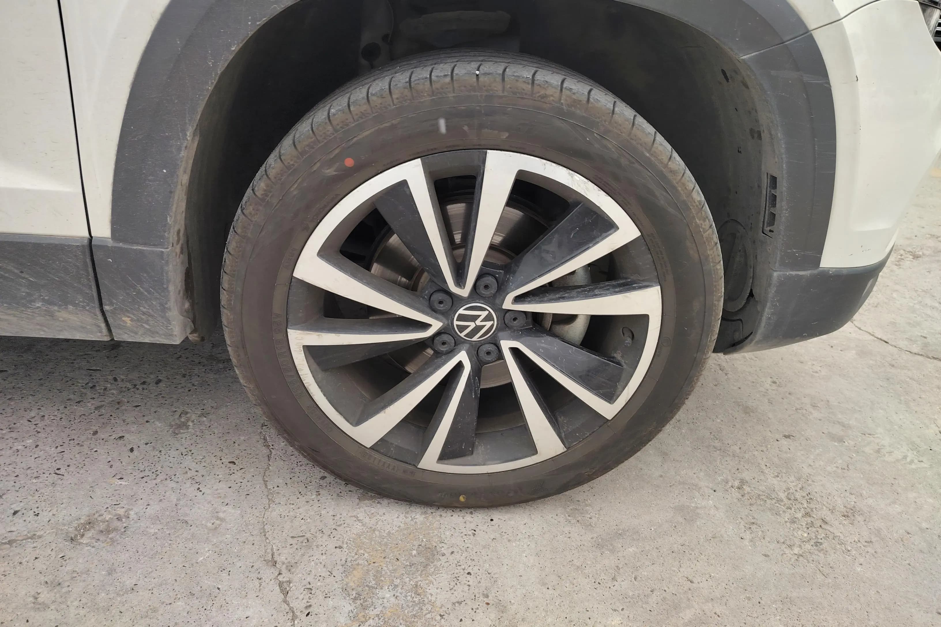 Volkswagen Tharu 2021 г. 108837 км. — фото 4