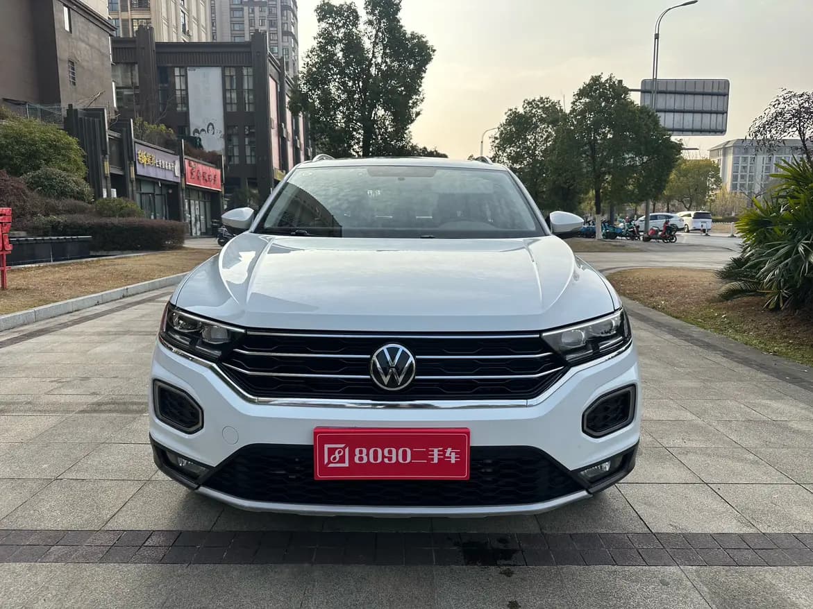 Volkswagen T-Roc 2023 г. 69007 км. — фото 2