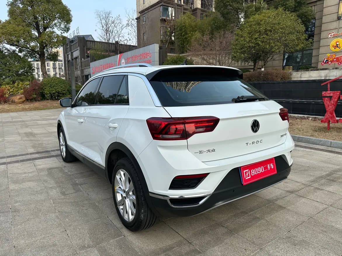 Volkswagen T-Roc 2023 г. 69007 км. — фото 4