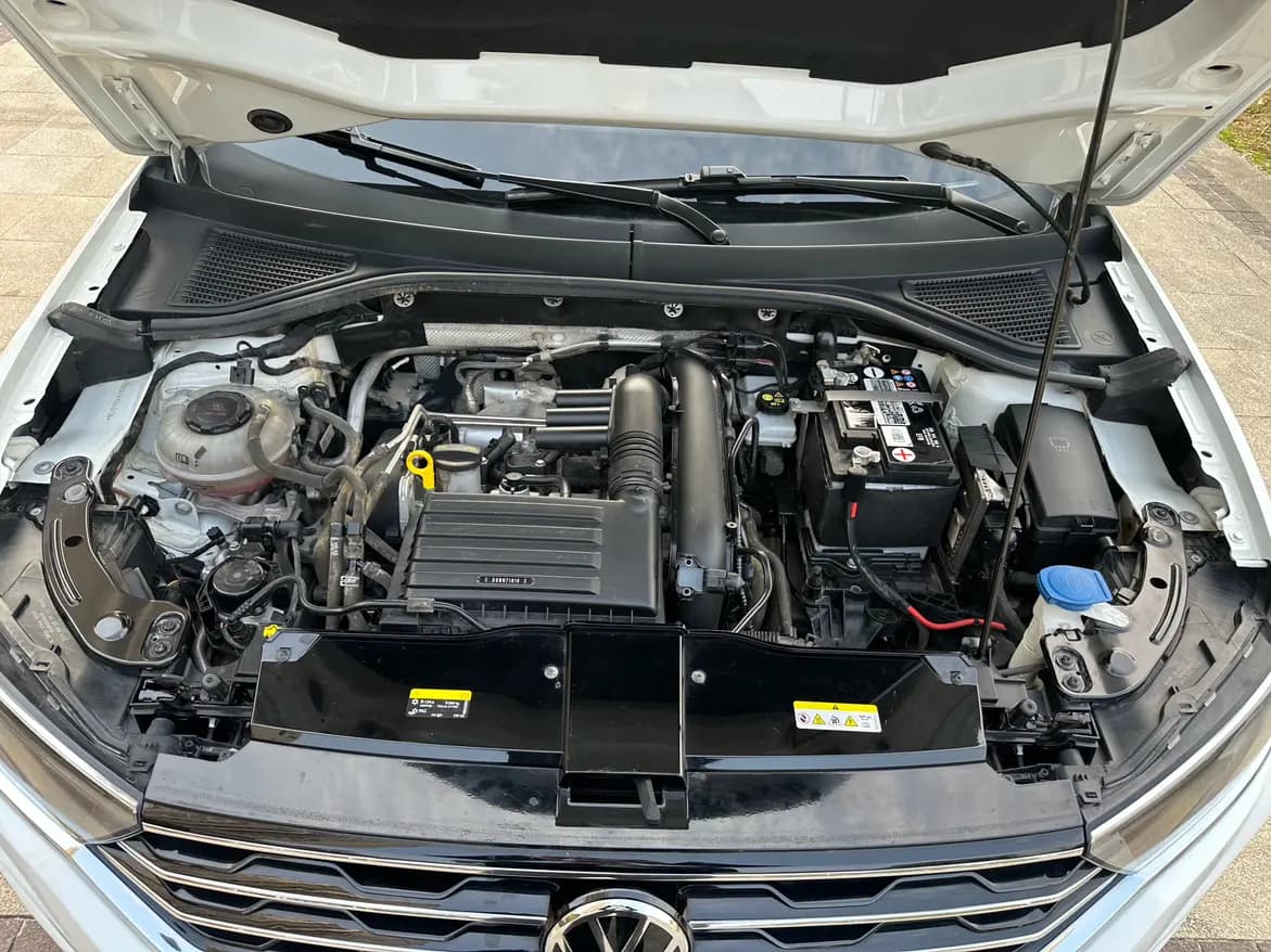 Volkswagen T-Roc 2023 г. 69007 км. — фото 8