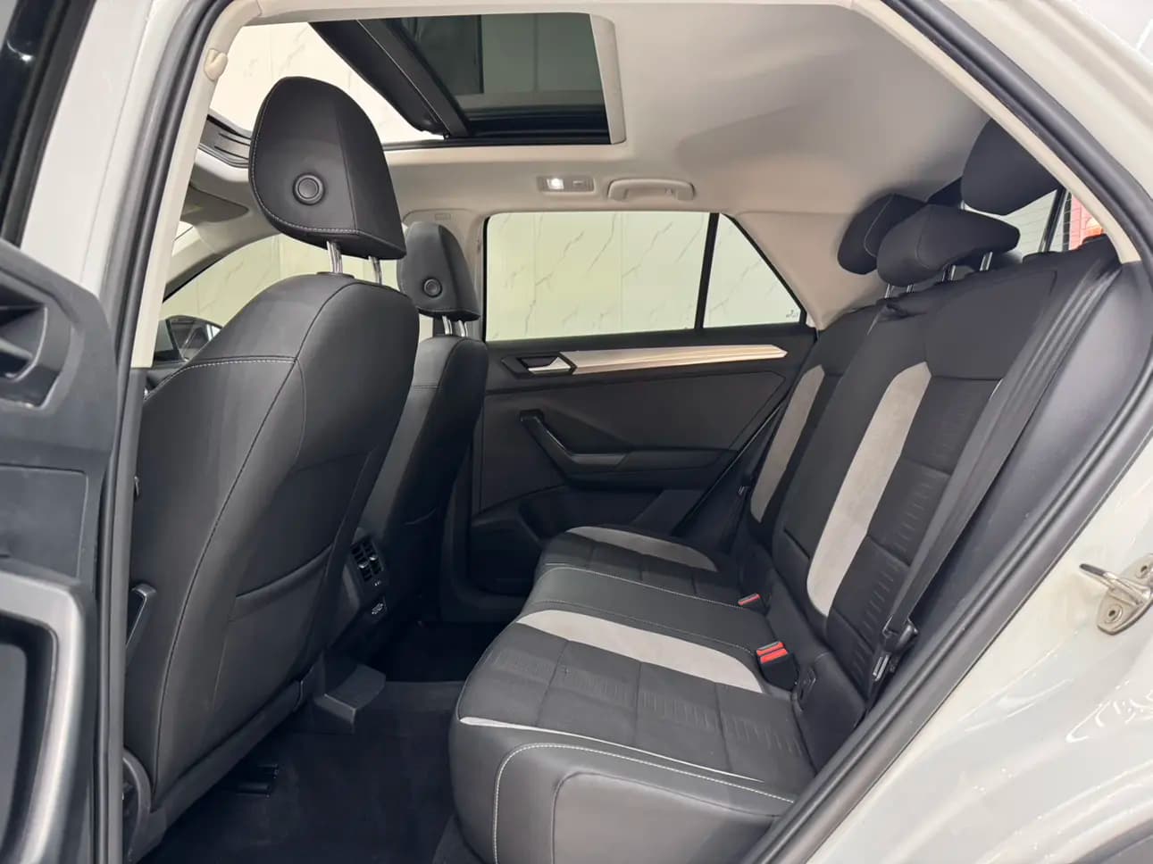 Volkswagen T-Roc 2022 г. 31009 км. — фото 13