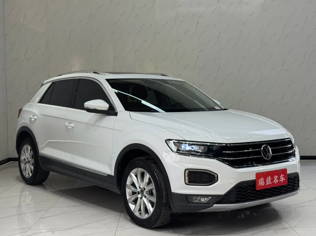Volkswagen T-Roc 2022 г. 31009 км. — фото 3