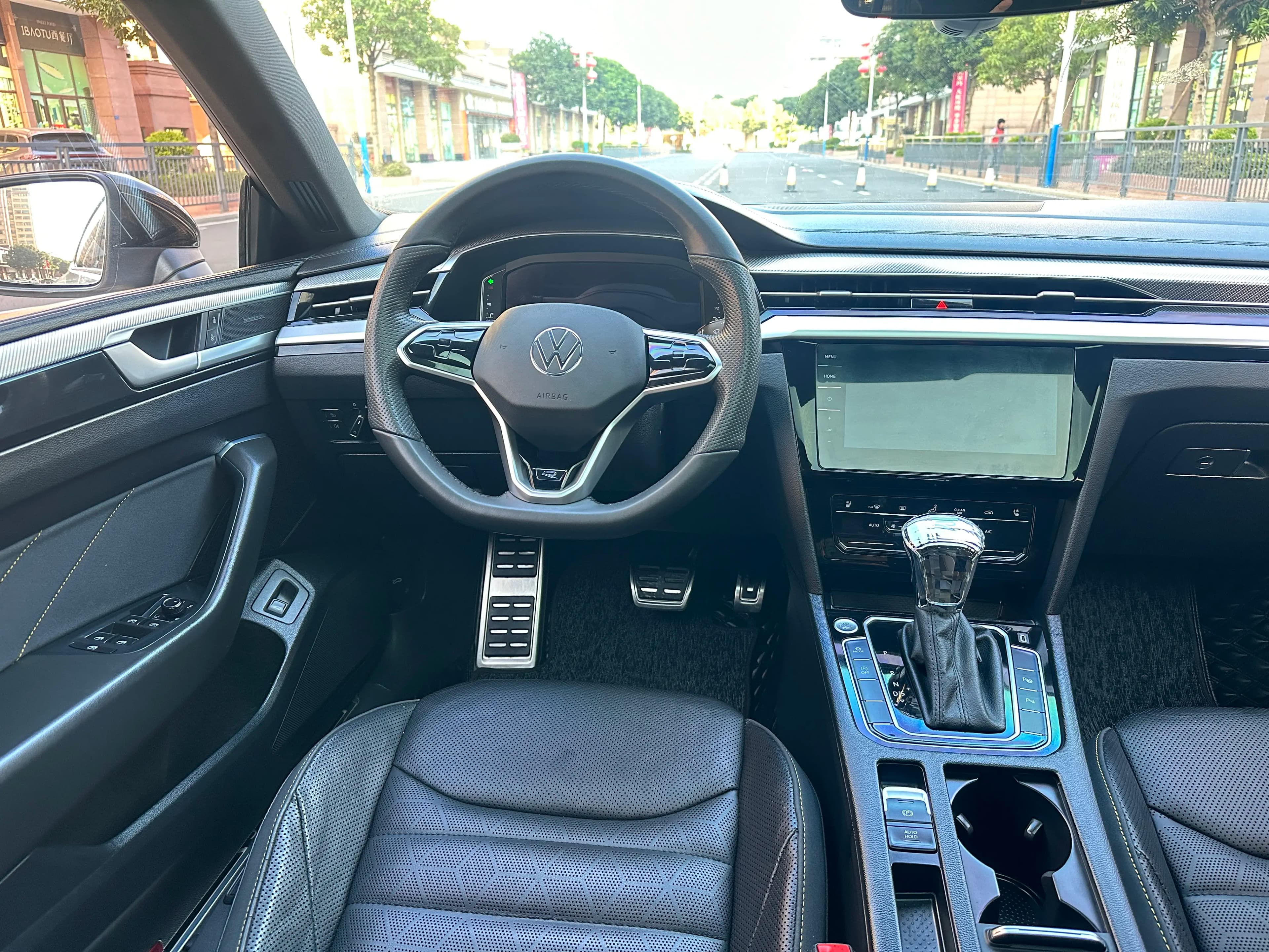 Volkswagen Arteon 2021 г. 70113 км. — фото 14