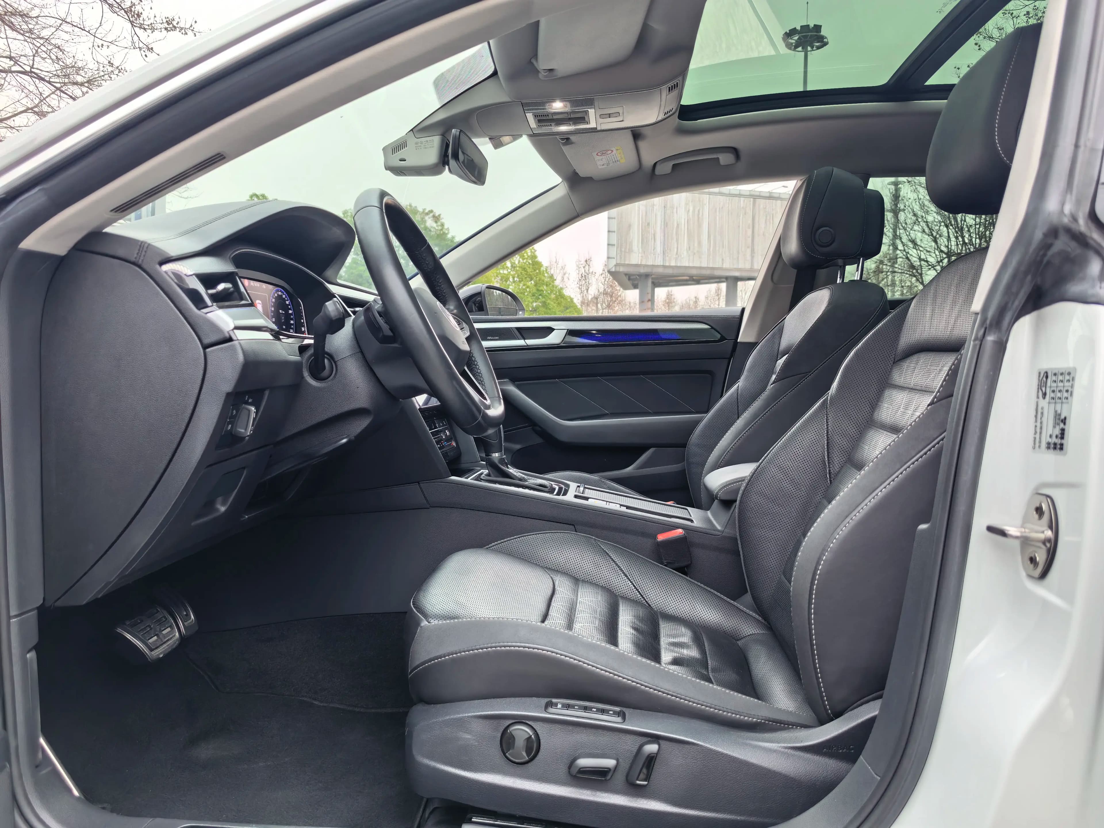 Volkswagen Arteon 2023 г. 48117 км. — фото 14