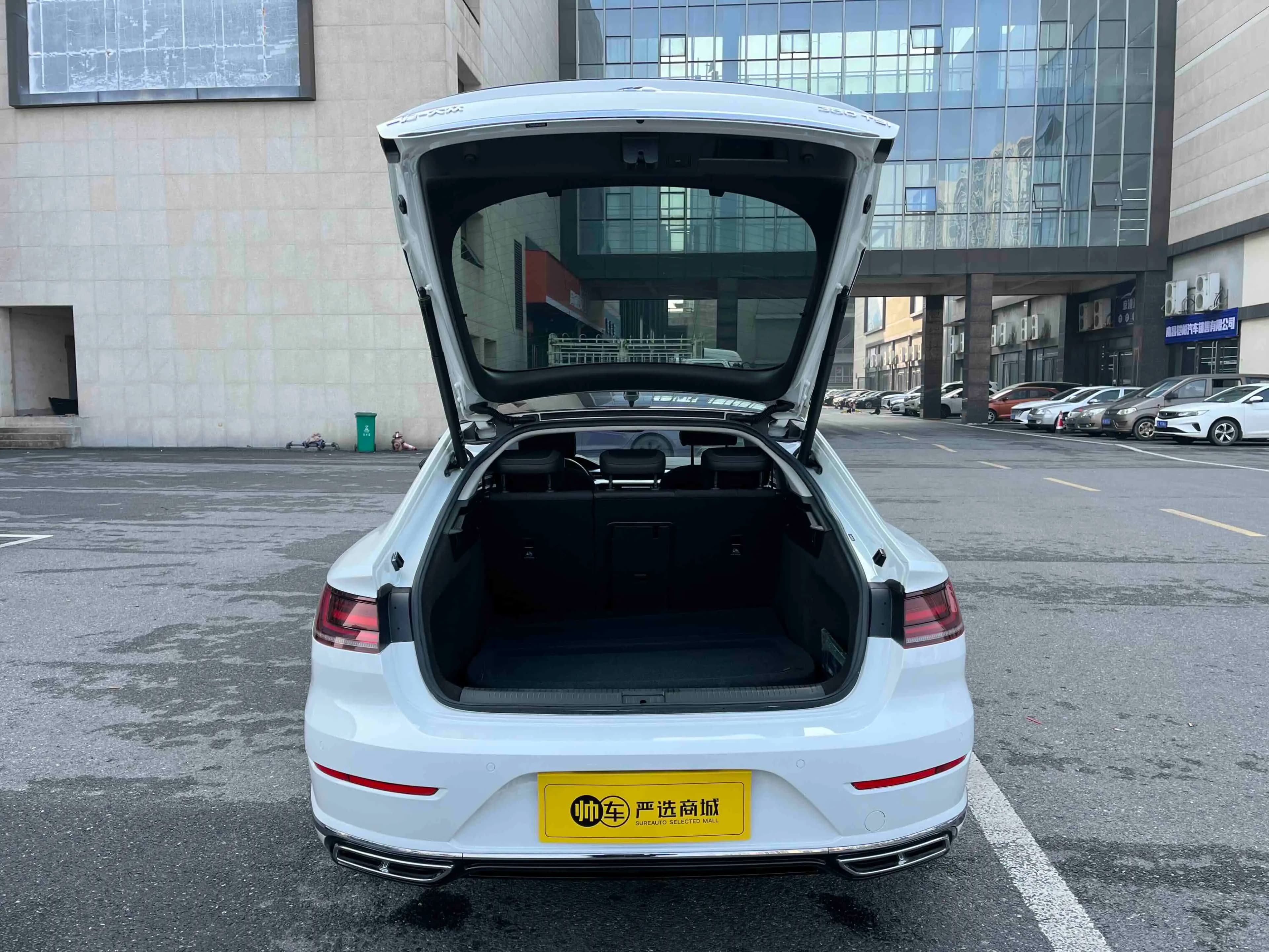 Volkswagen Arteon 2024 г. 8918 км. — фото 14