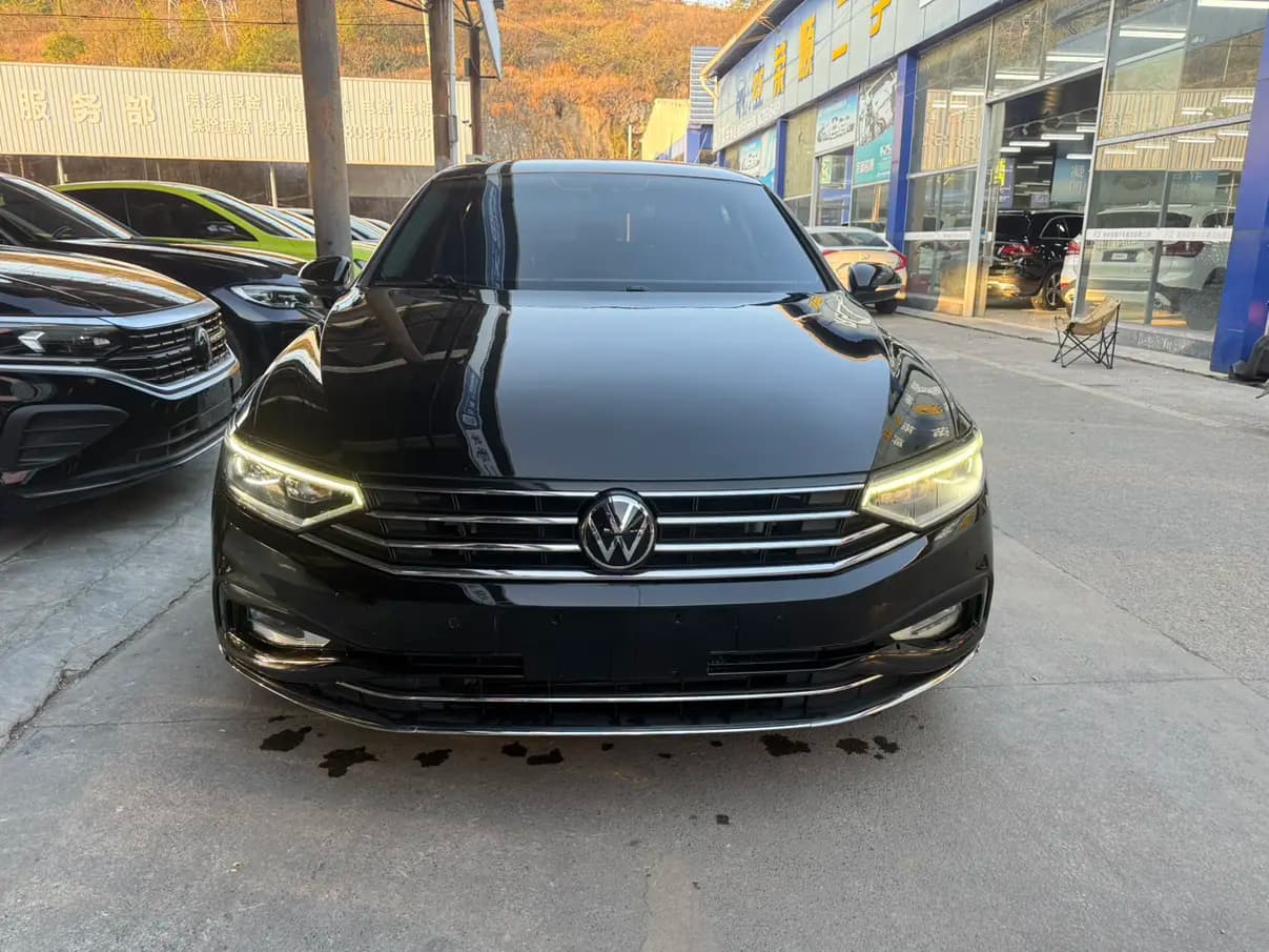 Volkswagen Magotan 2021 г. 72000 км. — фото 2