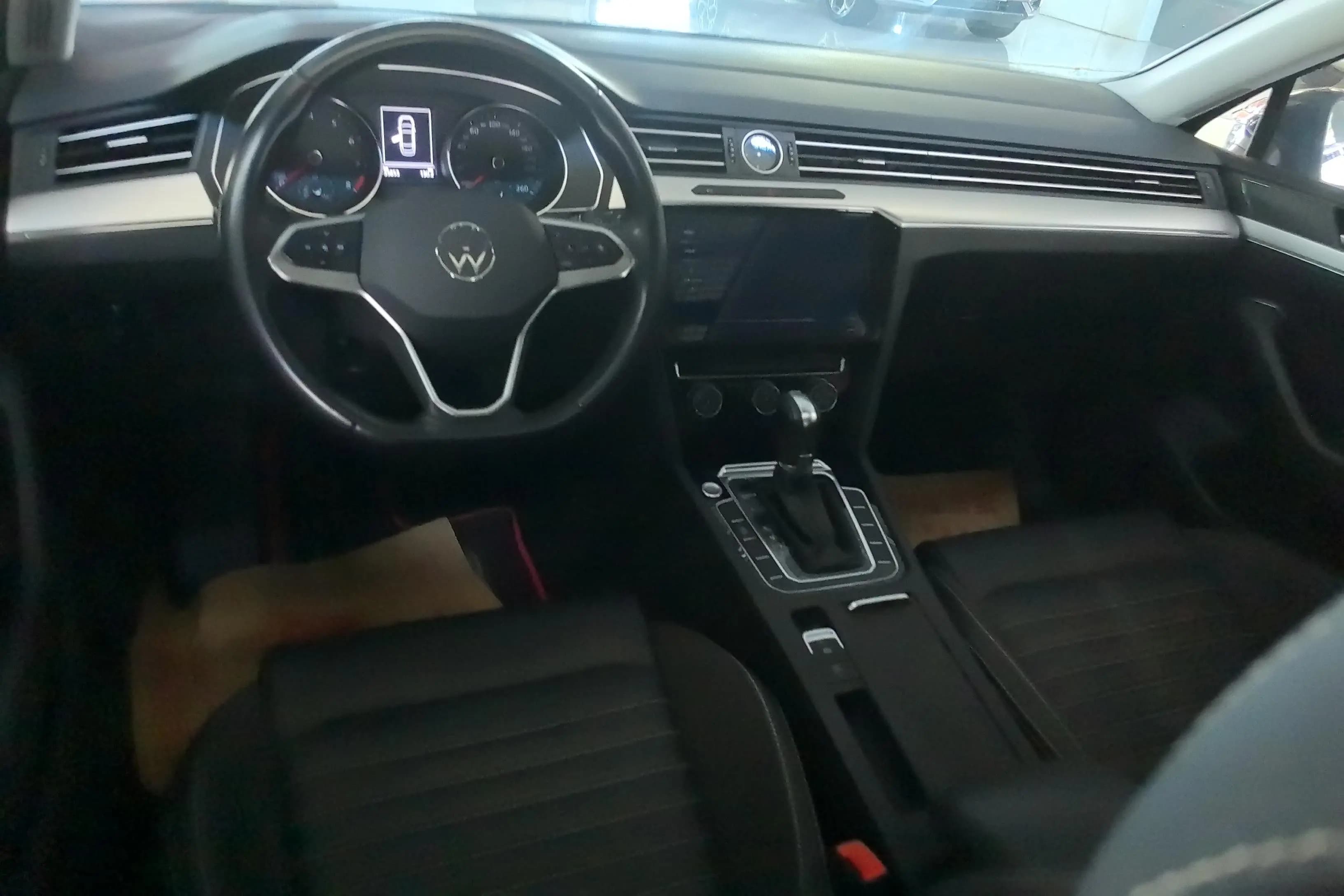 Volkswagen Magotan 2022 г. 35900 км. — фото 10