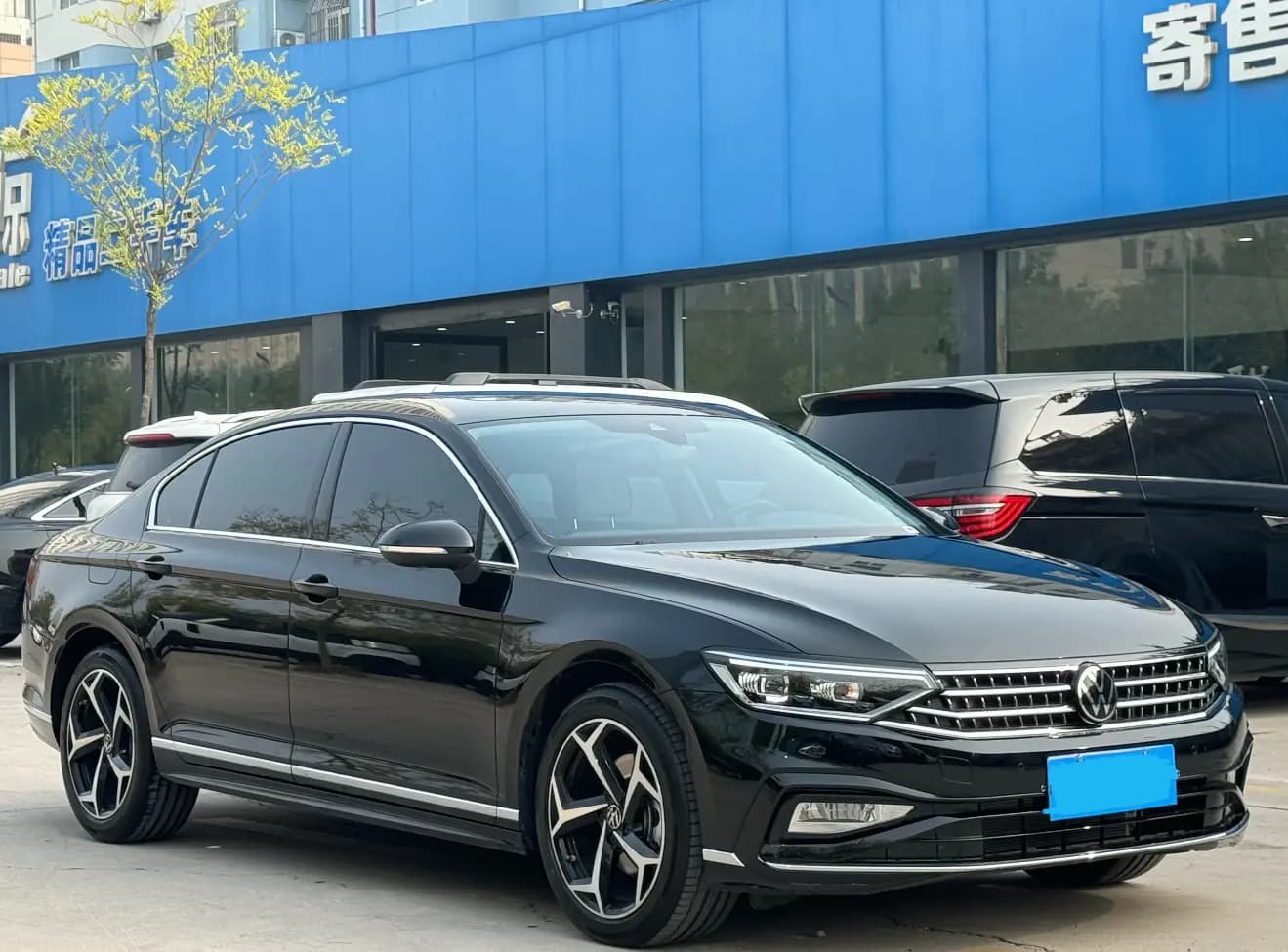Volkswagen Magotan 2025 г. 11000 км. — фото 3
