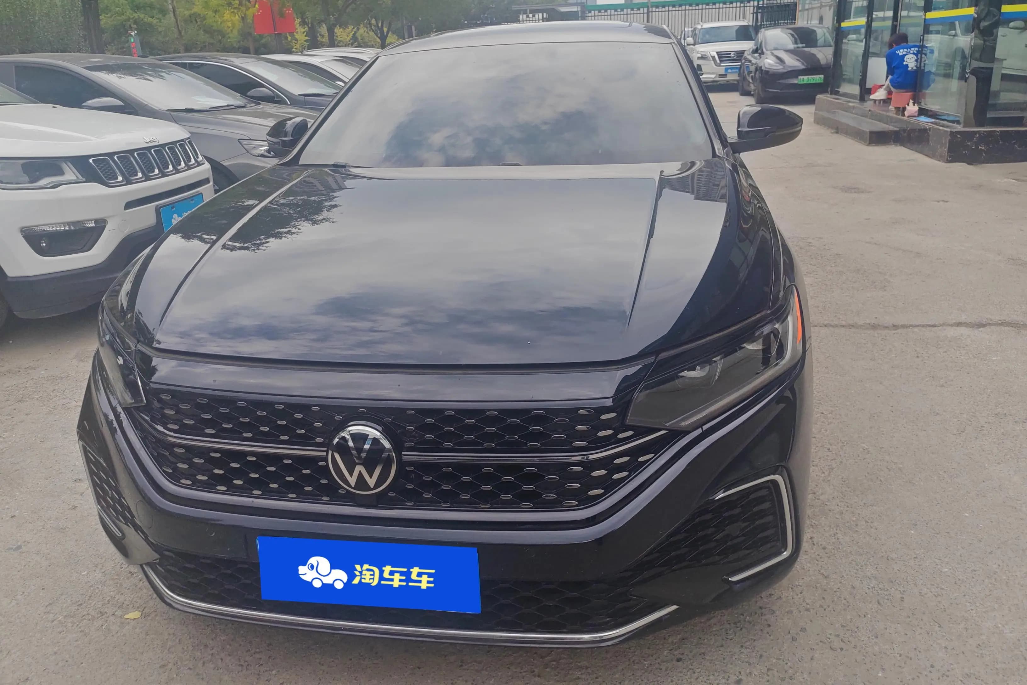 Volkswagen Passat 2022 г. 43830 км. — фото 2