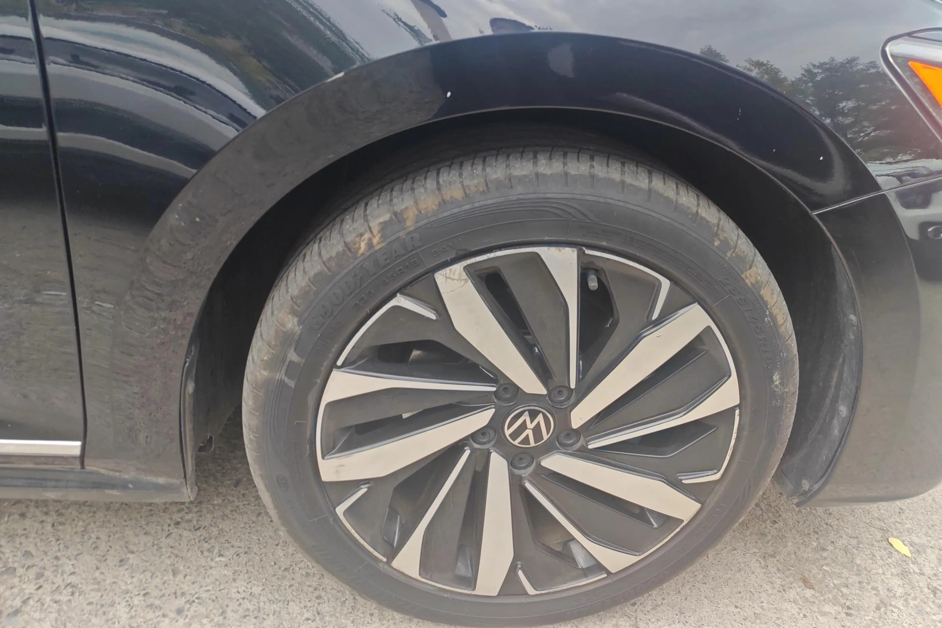 Volkswagen Passat 2022 г. 43830 км. — фото 4