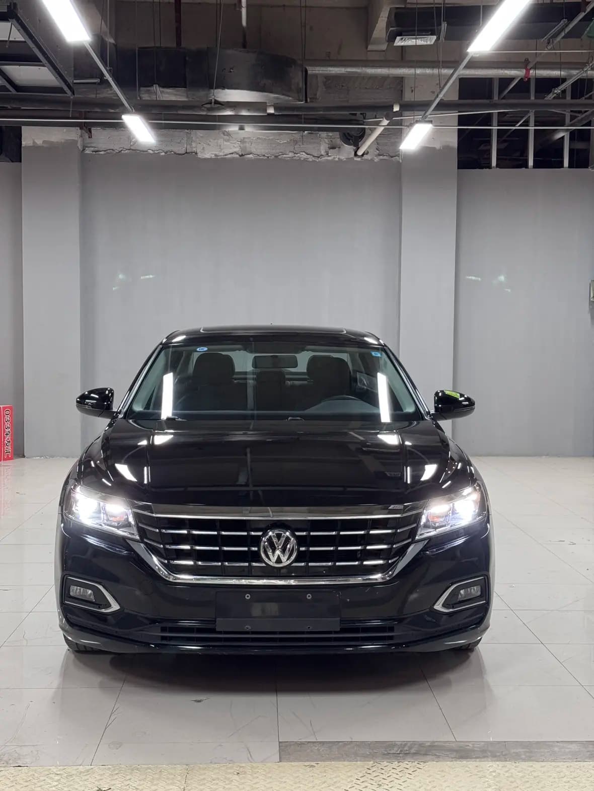 Volkswagen Passat 2024 г. 60031 км. — фото 2