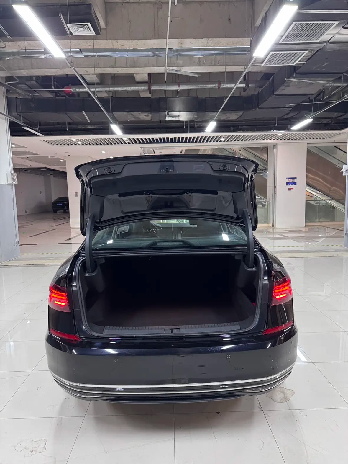 Volkswagen Passat 2024 г. 60031 км. — фото 6