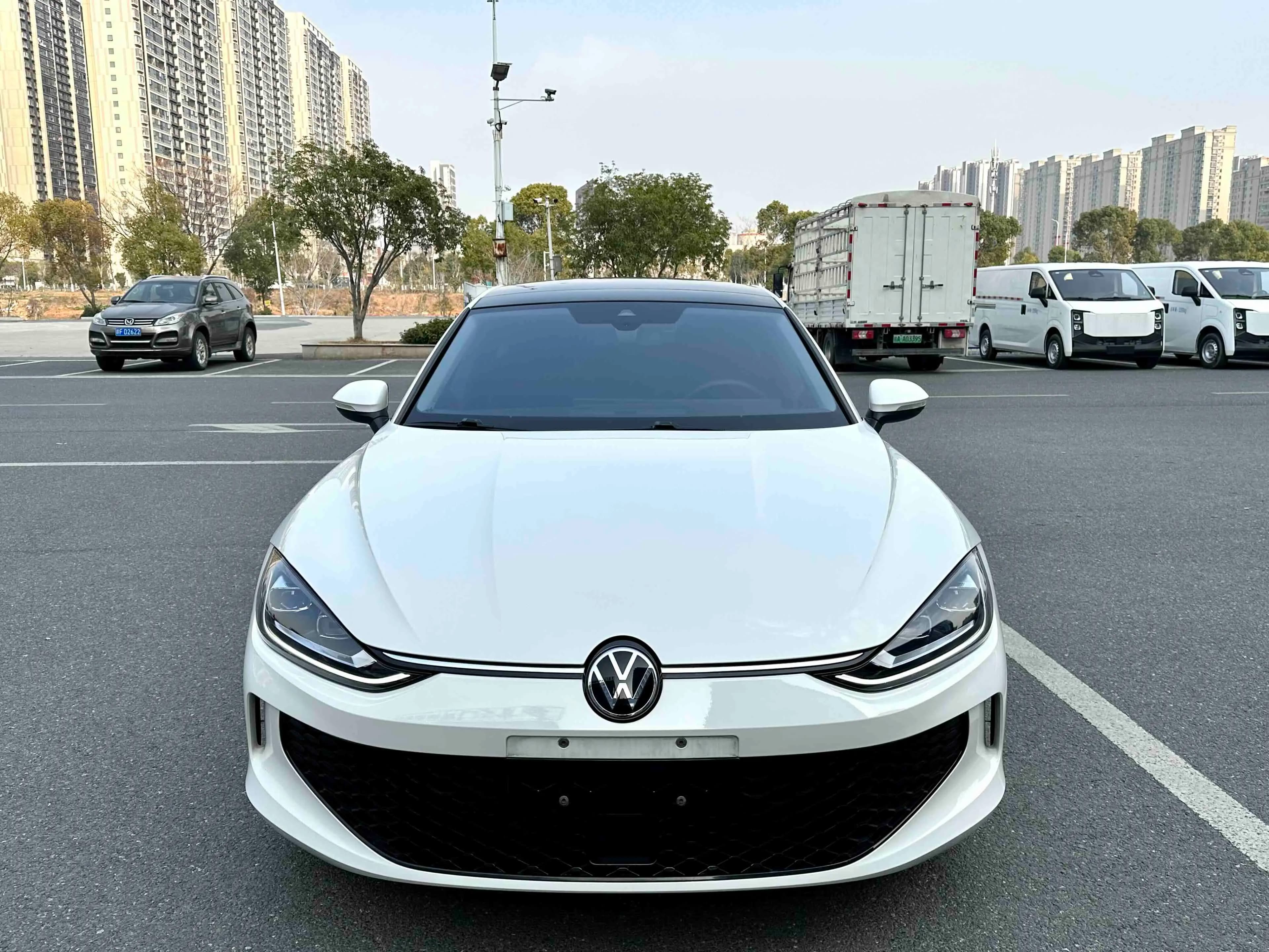 Volkswagen Lamando 2023 г. 27146 км. — фото 2