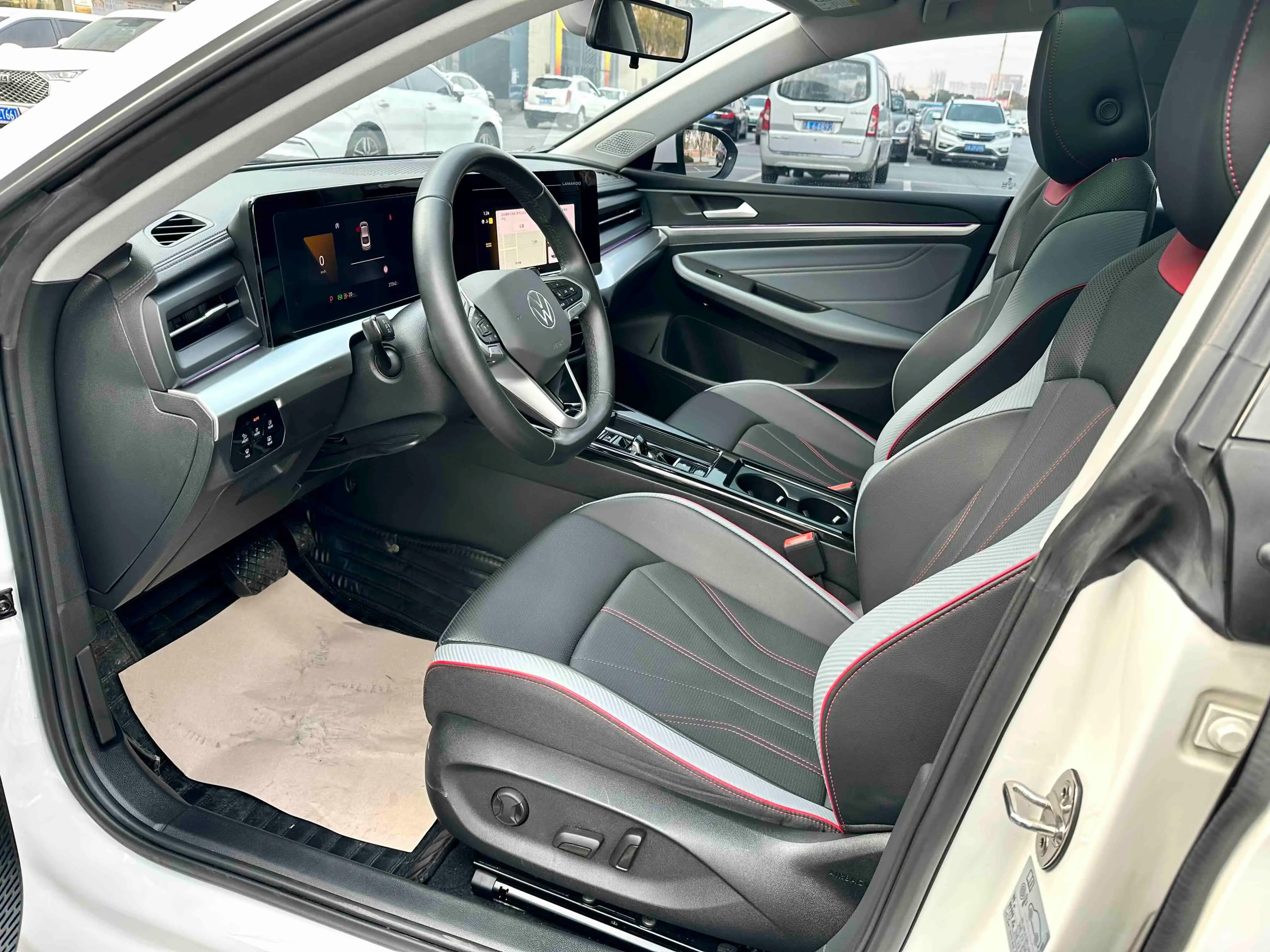 Volkswagen Lamando 2023 г. 27146 км. — фото 17