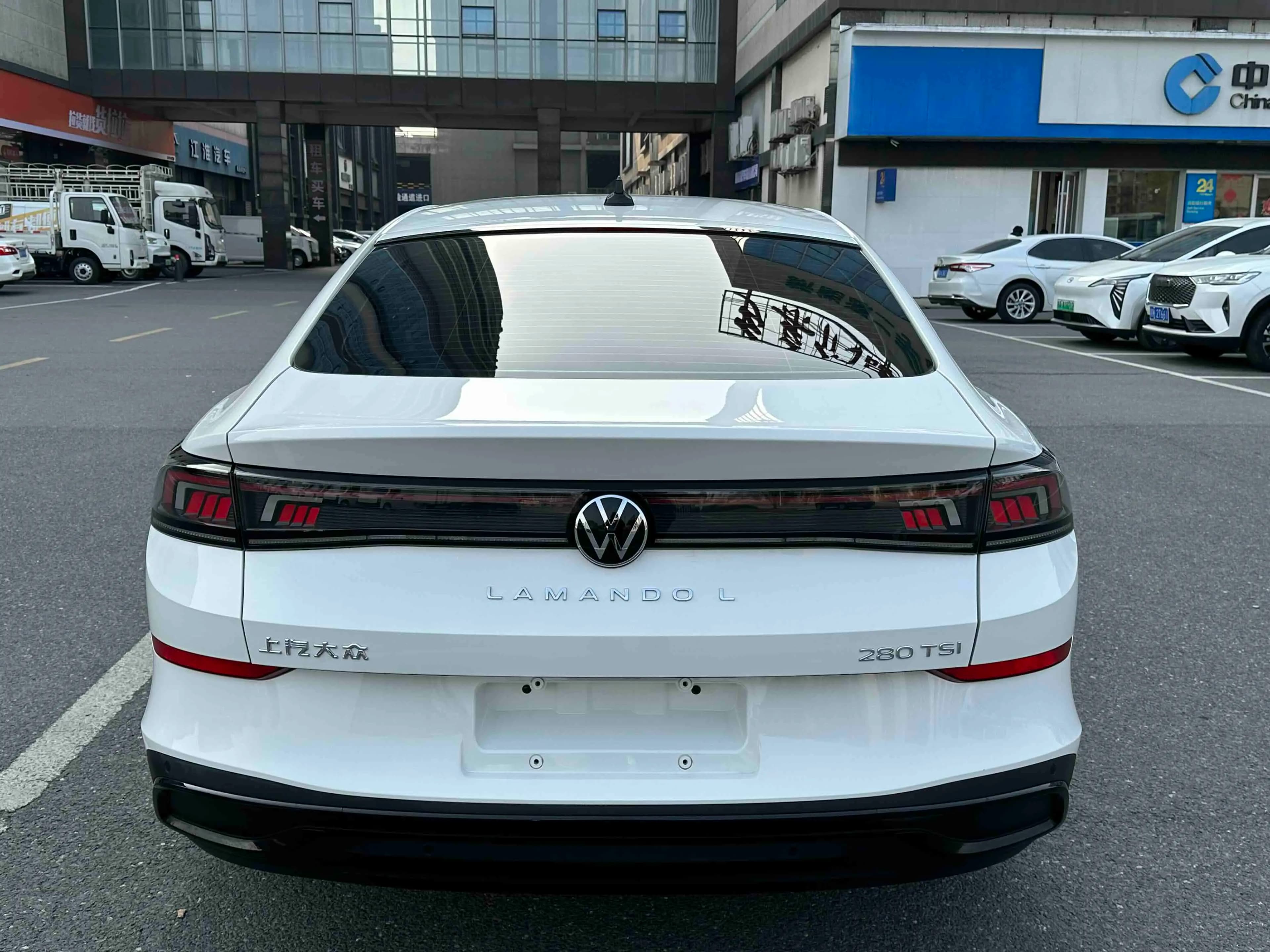 Volkswagen Lamando 2023 г. 27146 км. — фото 5