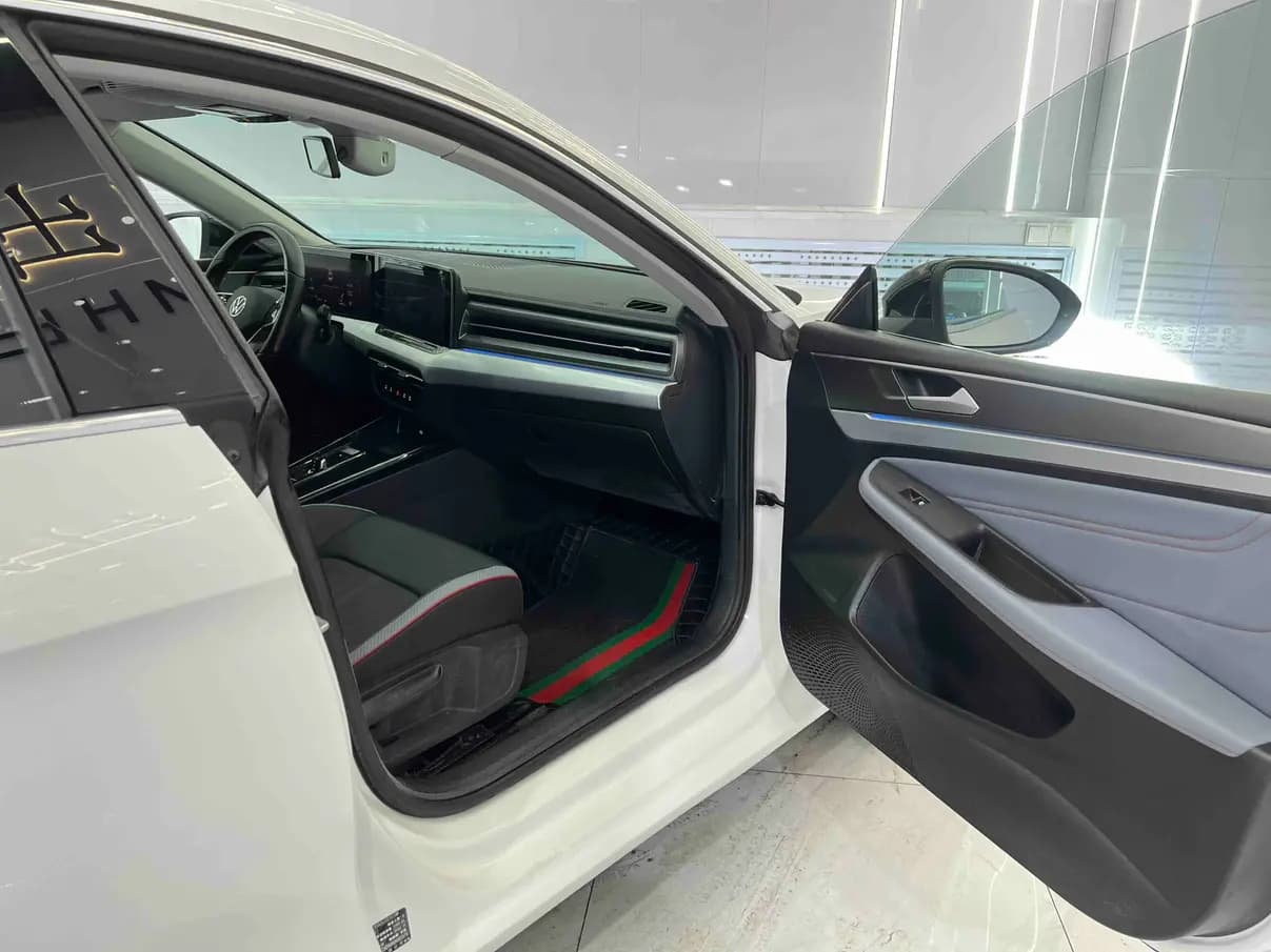 Volkswagen Lamando 2022 г. 44148 км. — фото 21