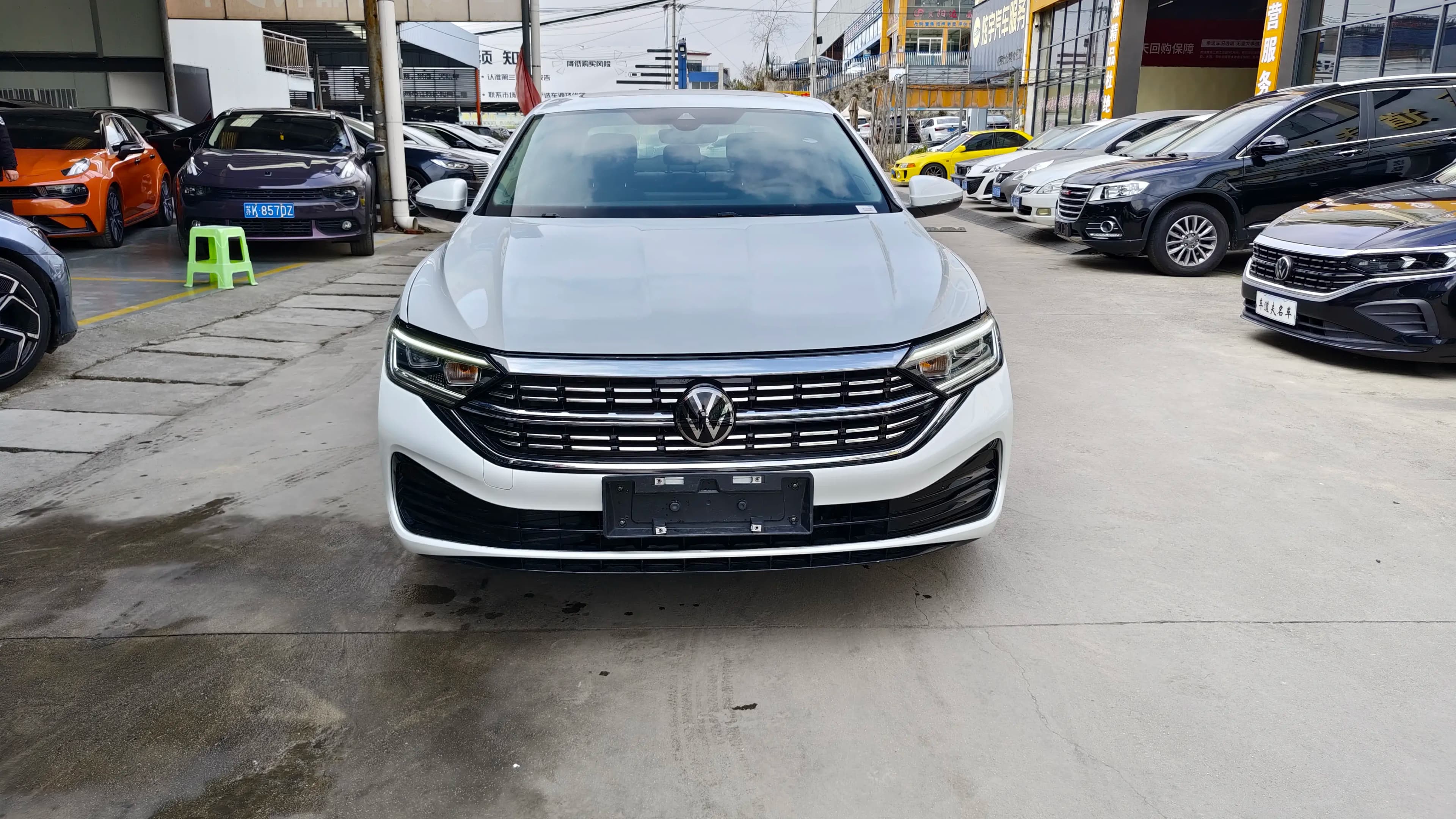 Volkswagen Sagitar 2023 г. 19000 км. — фото 2