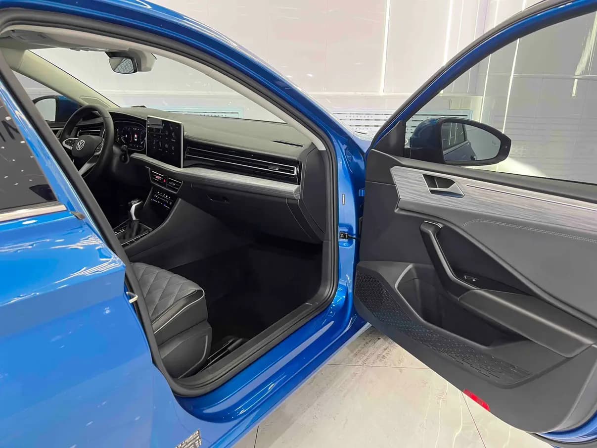 Volkswagen Sagitar 2022 г. 37000 км. — фото 20