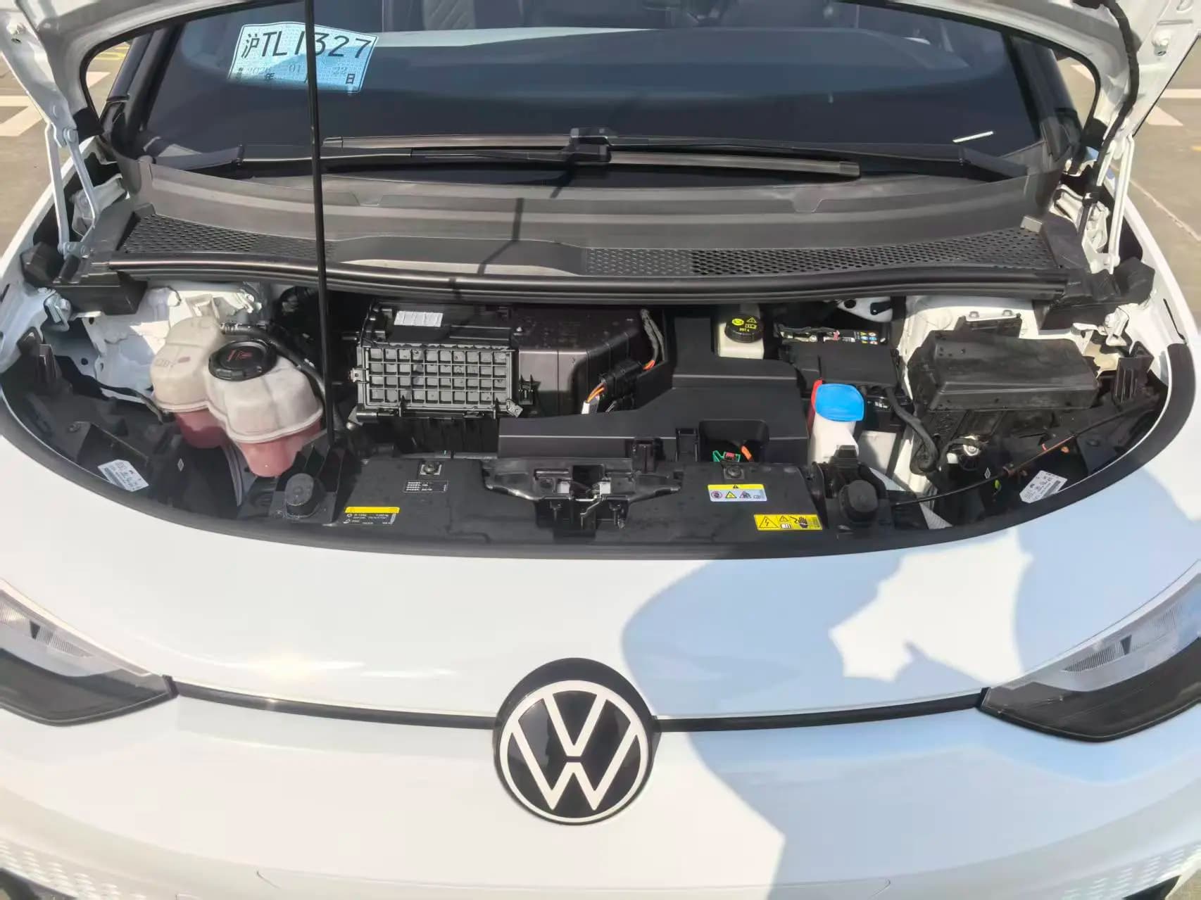 Volkswagen ID.3 2023 г. 14000 км. — фото 8