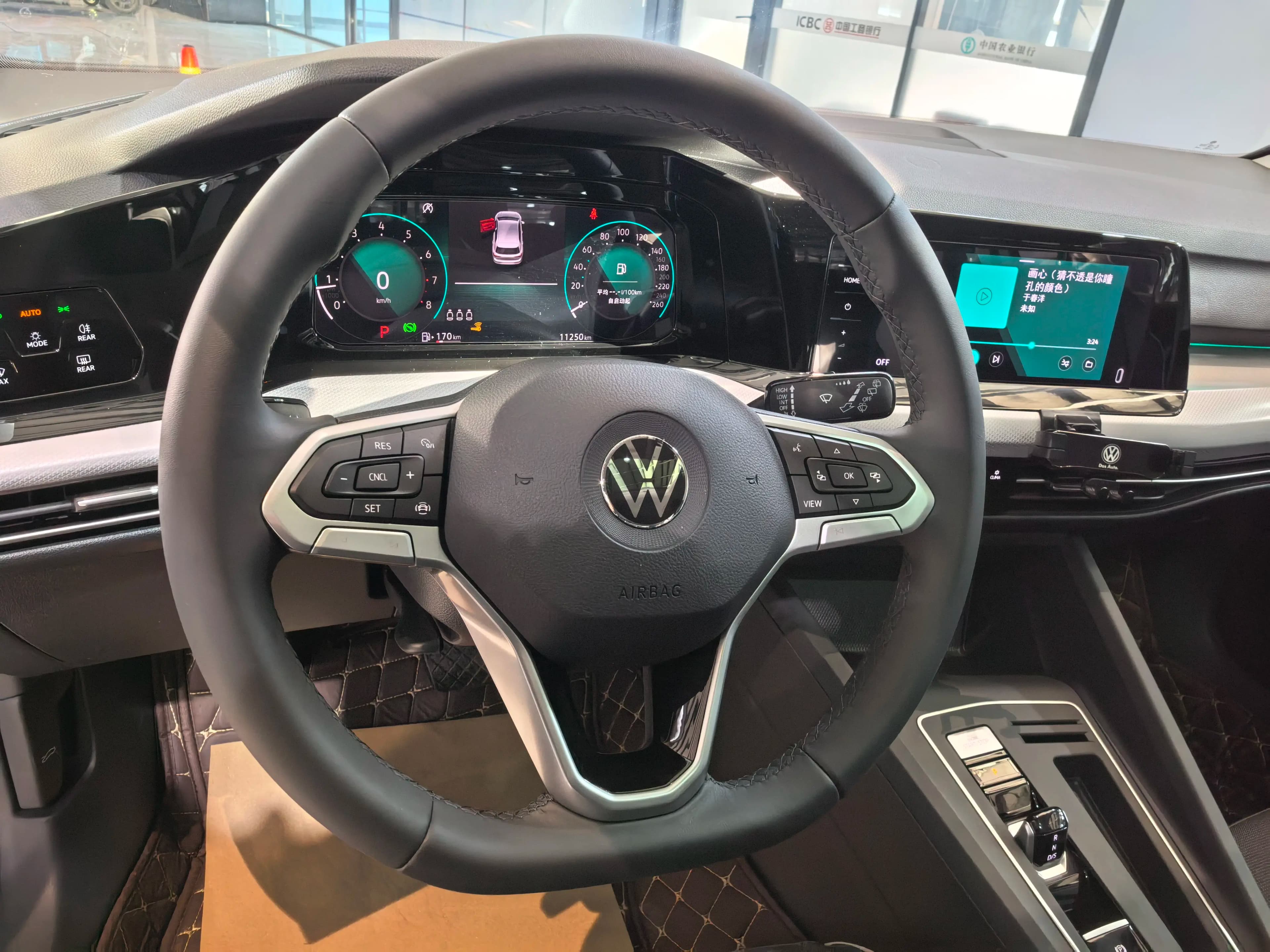 Volkswagen Golf 2022 г. 11000 км. — фото 11