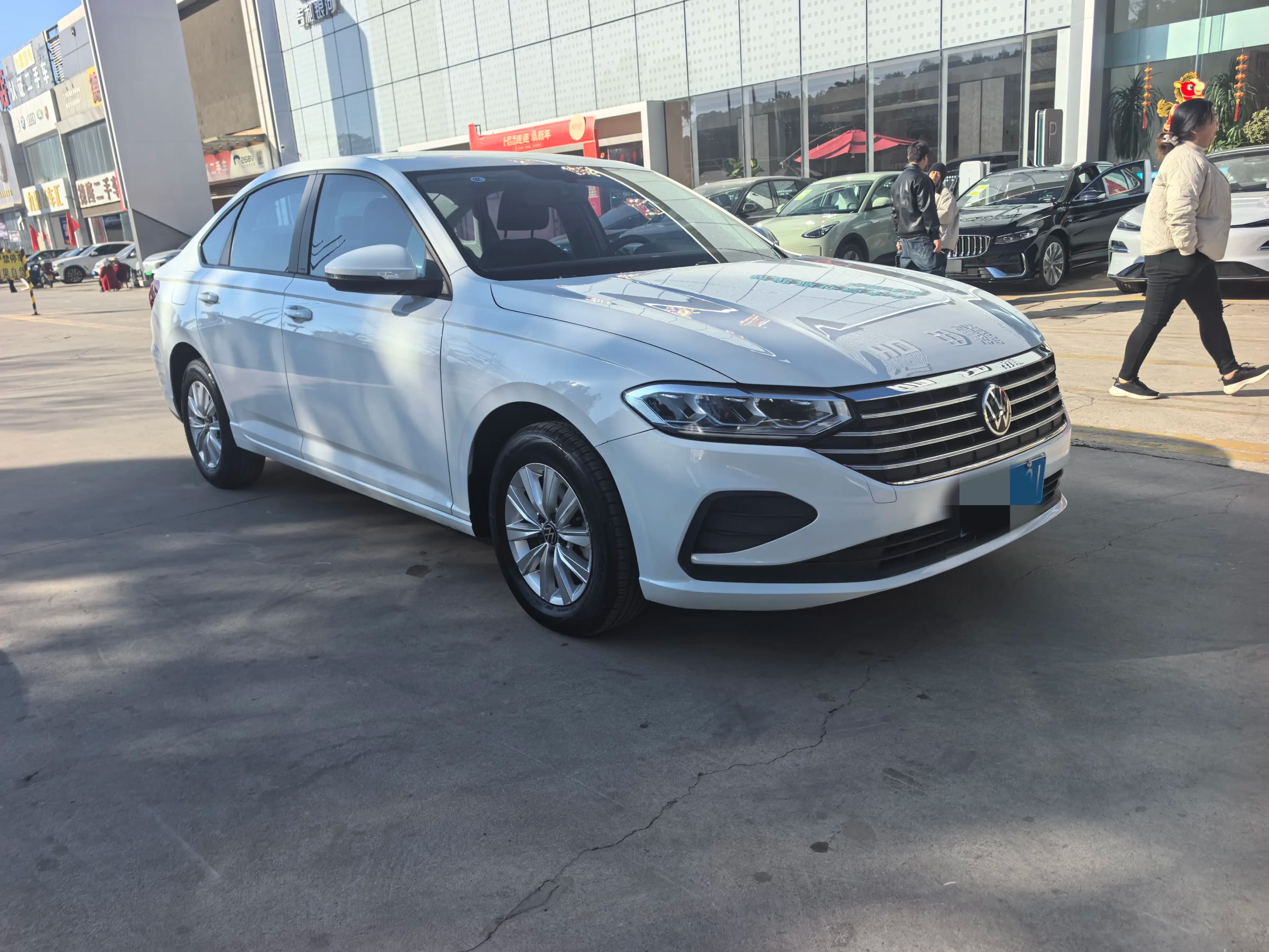 Volkswagen Lavida 2023 г. 55060 км. — фото 3