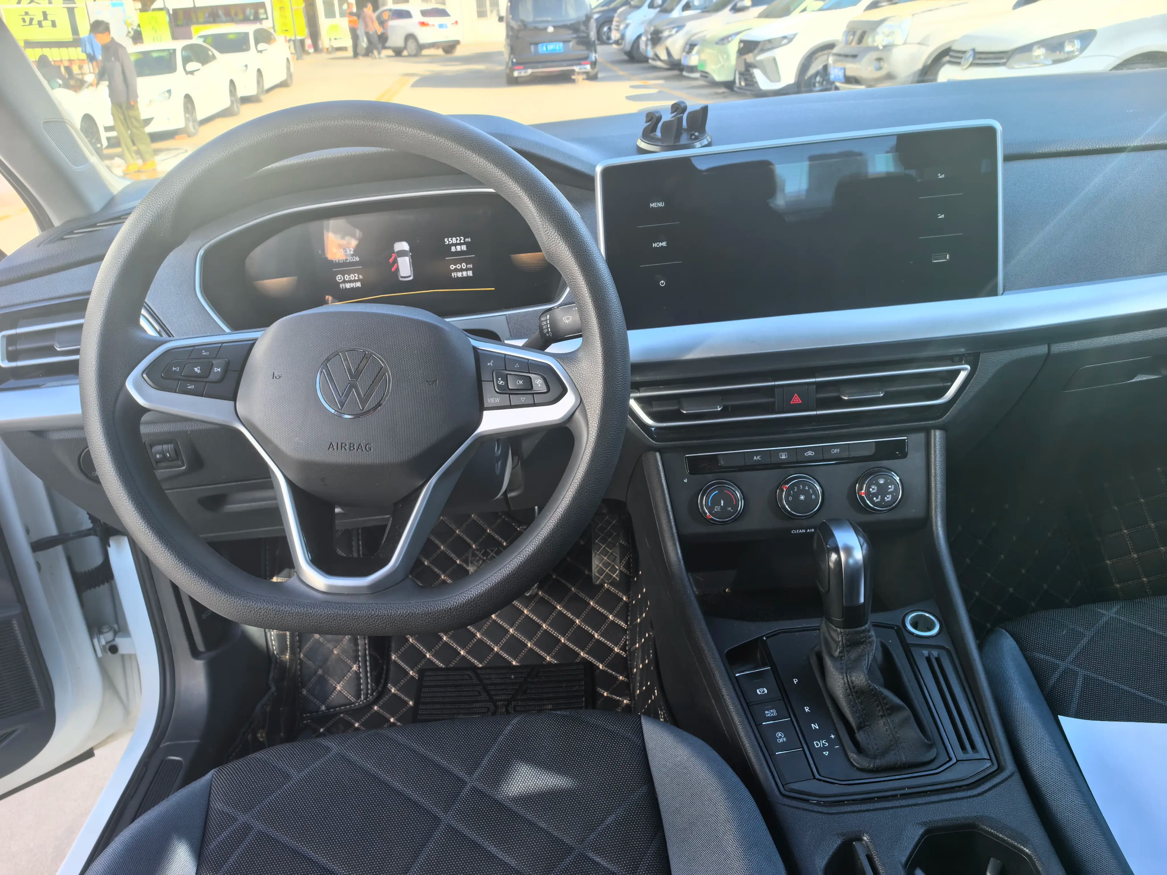 Volkswagen Lavida 2023 г. 55060 км. — фото 8