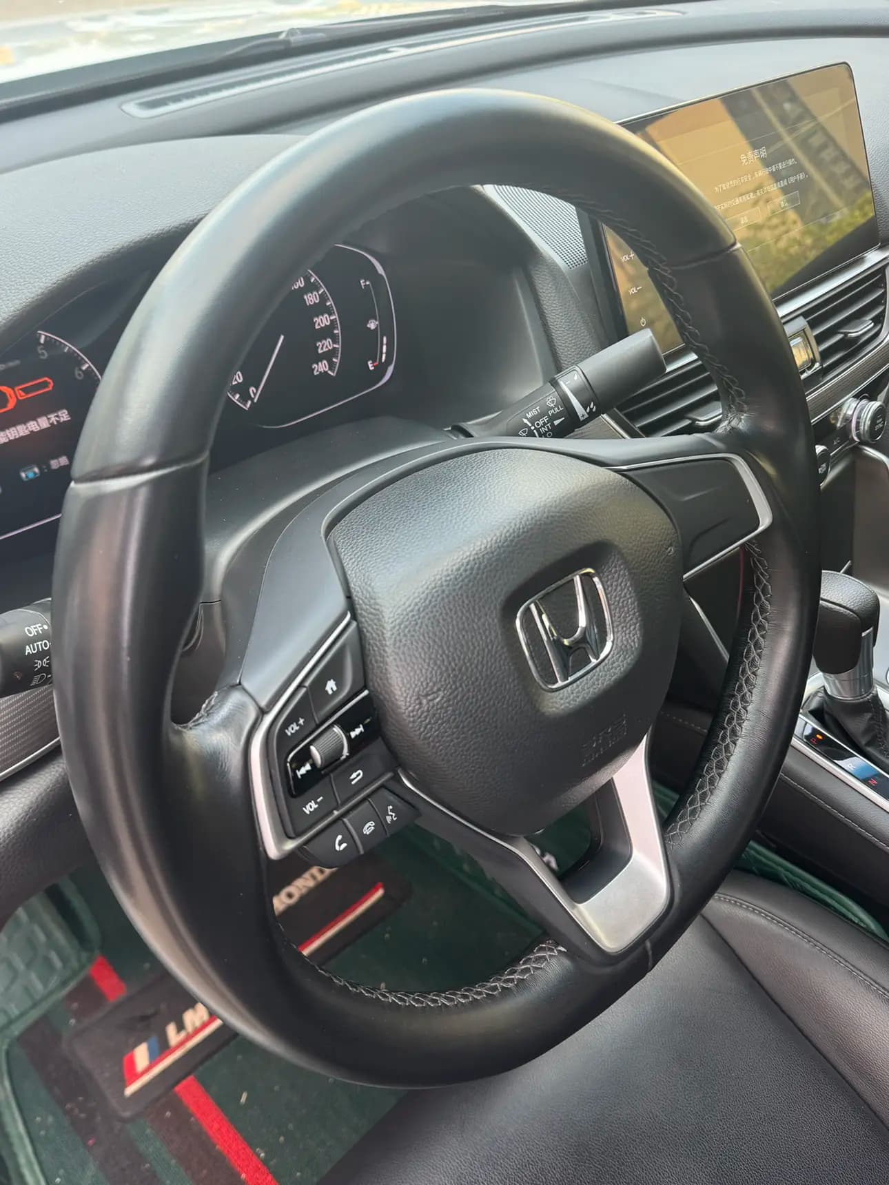 Honda Accord 2023 г. 36601 км. — фото 10