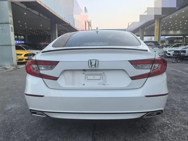 Honda Accord 2021 г. 69302 км. — фото 5