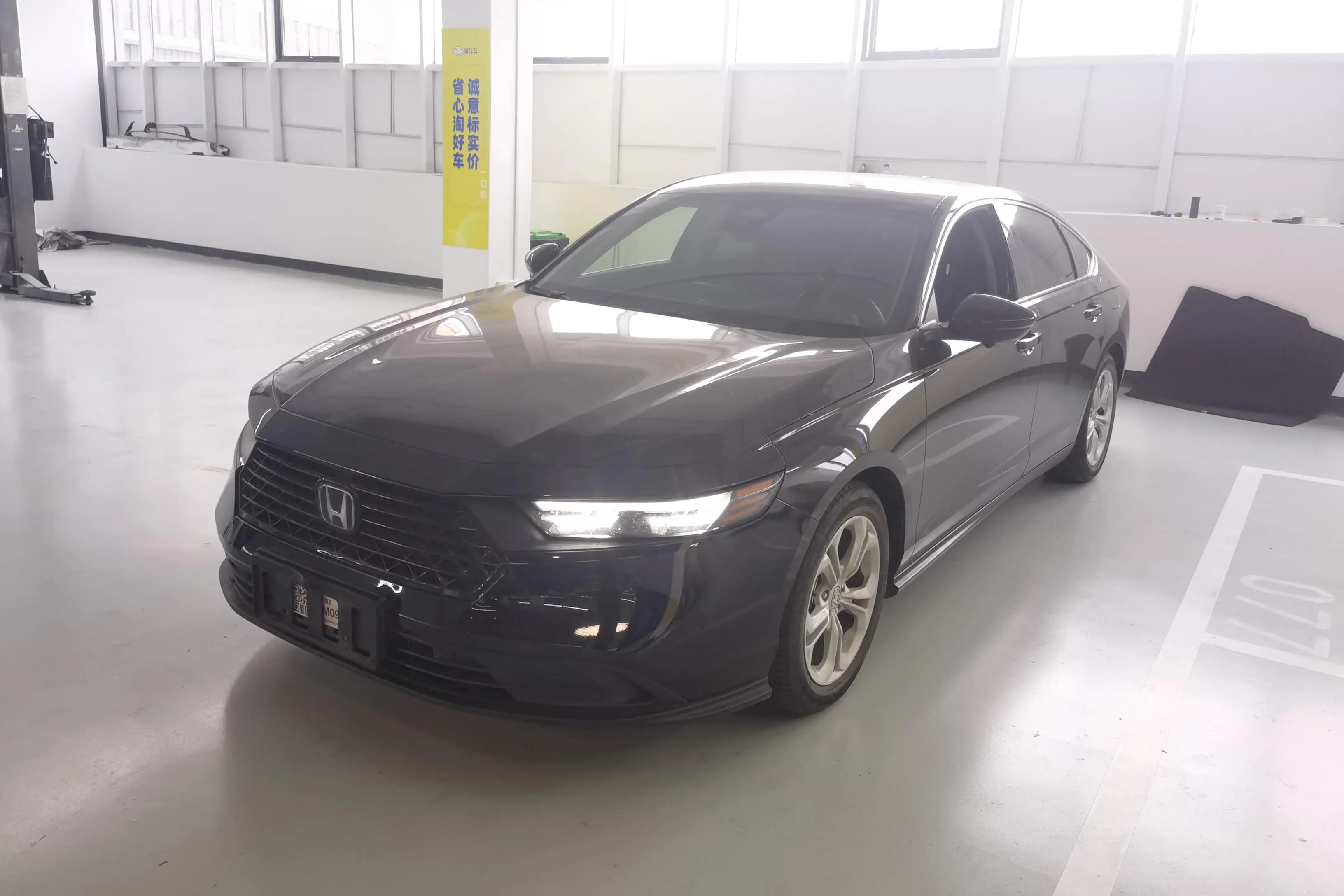 Honda Accord 2024 г. 32404 км.