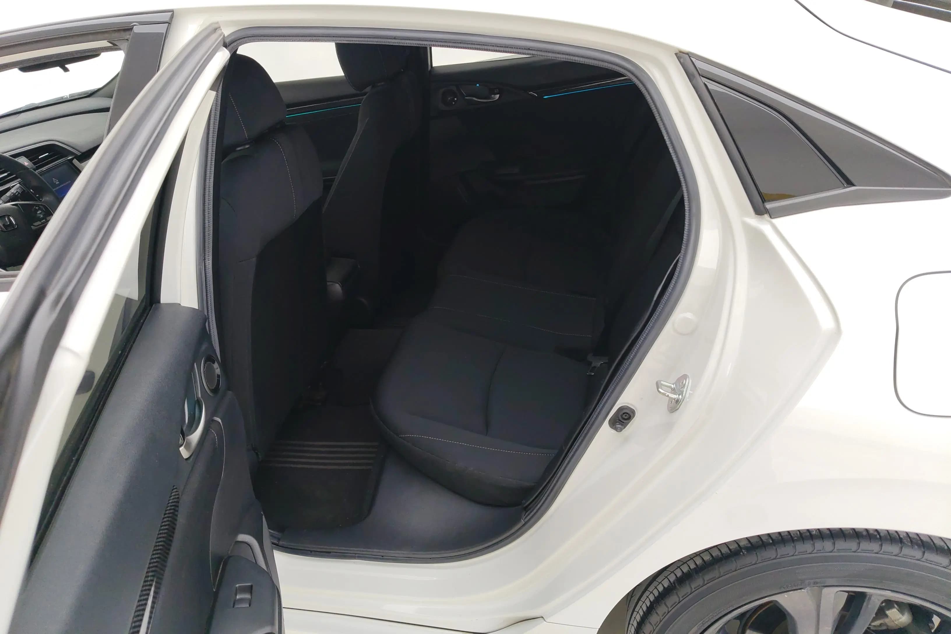 Honda Civic 2021 г. 70247 км. — фото 16