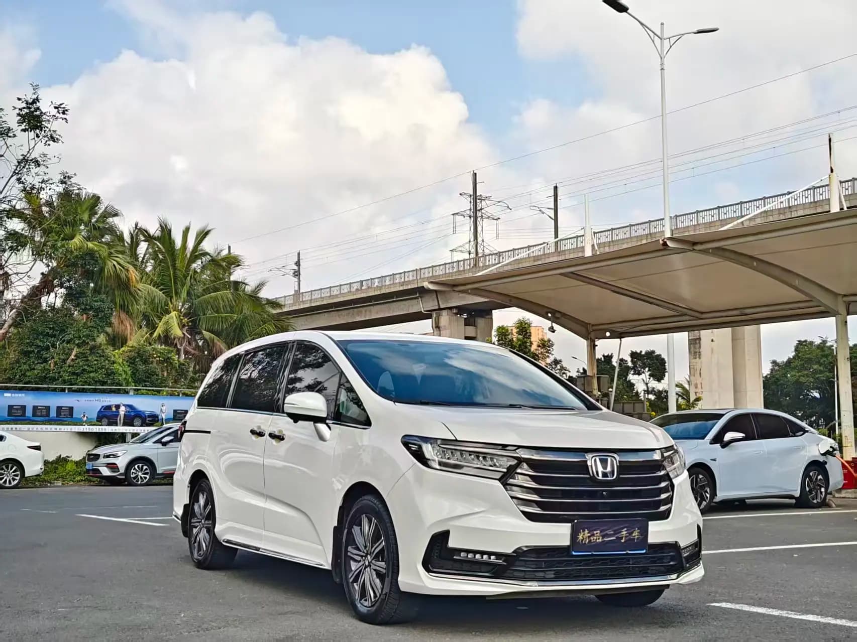 Honda Odyssey 2023 г. 73012 км. — фото 3