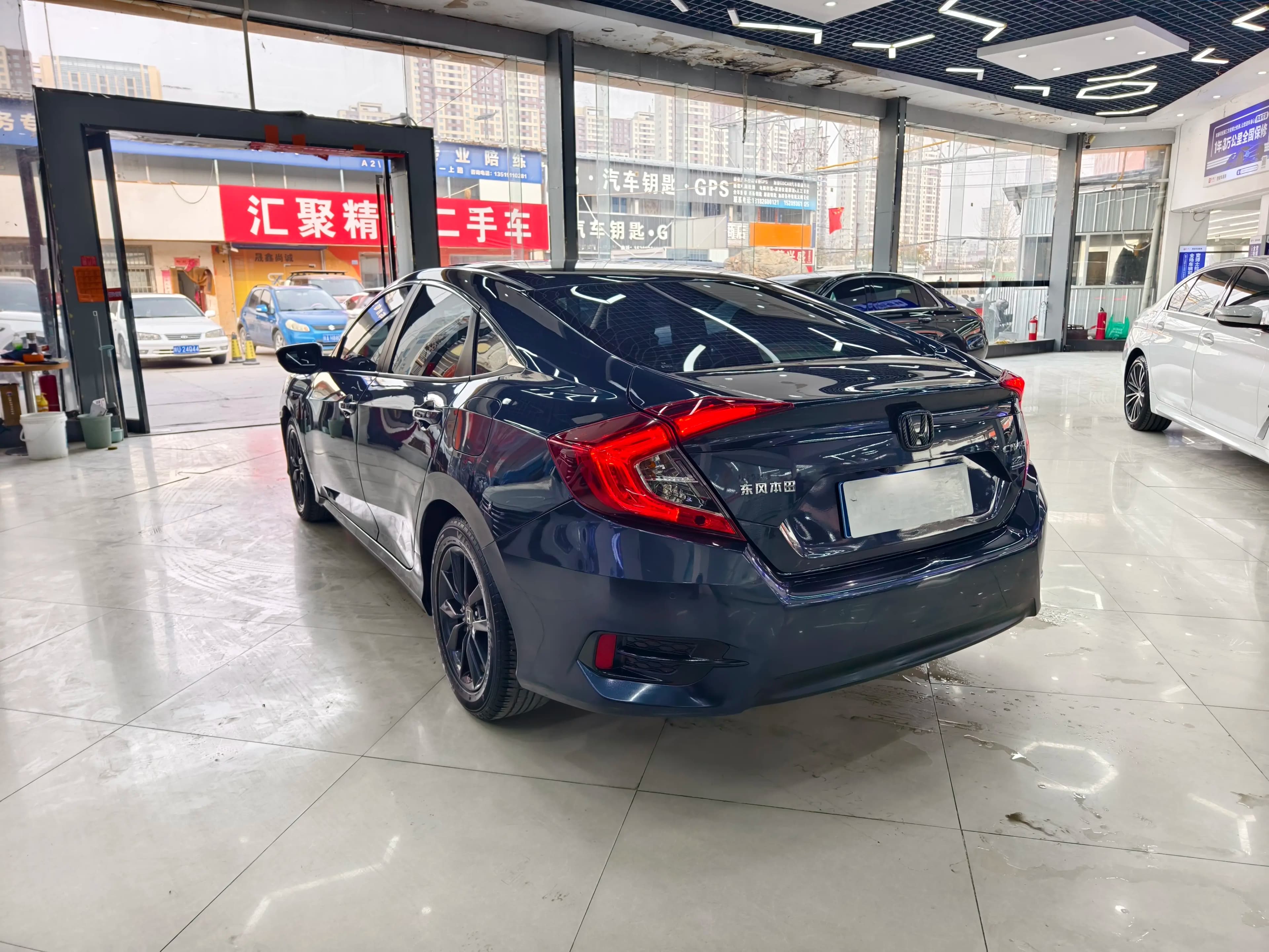 Honda Civic 2021 г. 74148 км. — фото 4