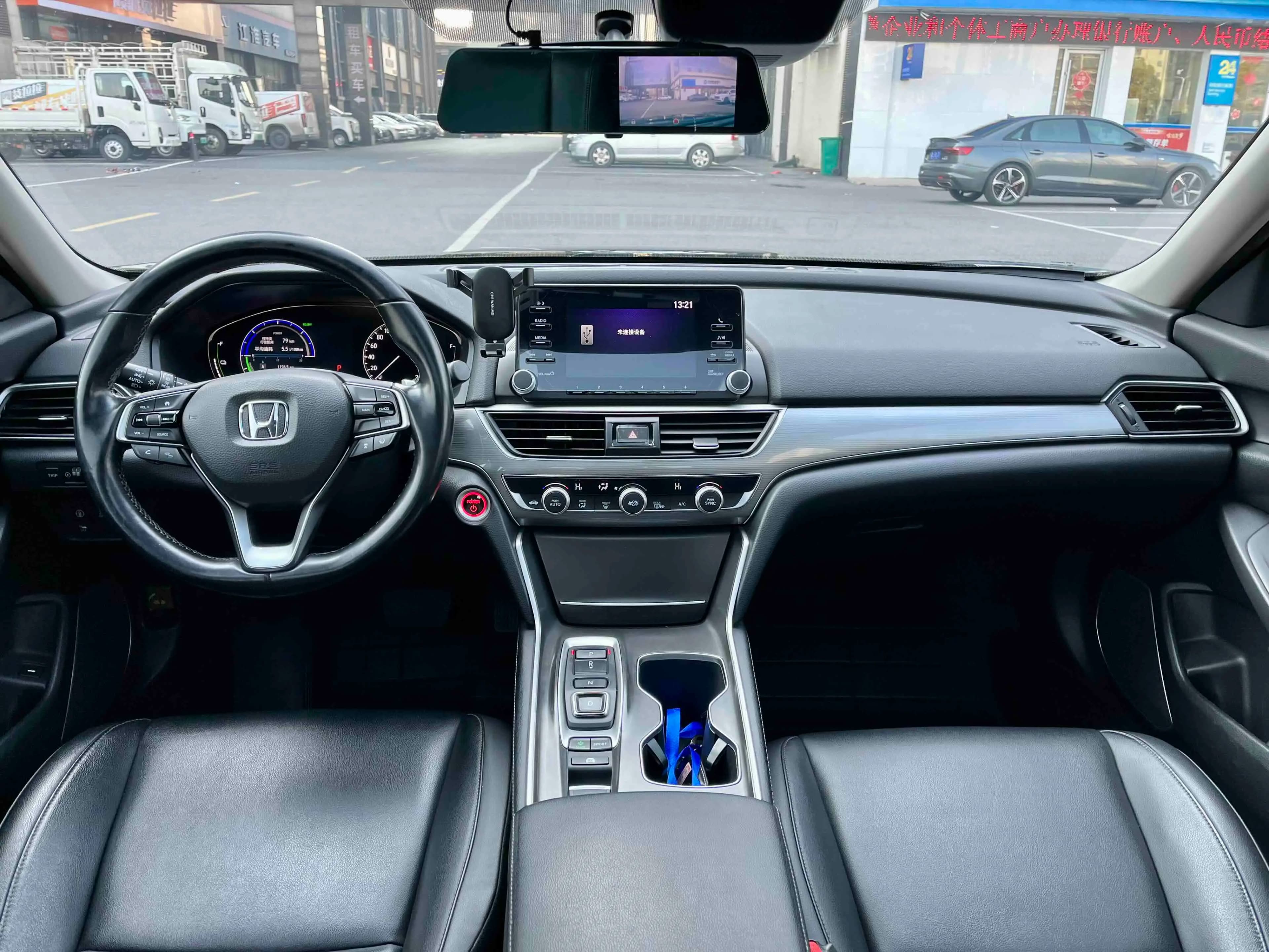 Honda Accord 2021 г. 82011 км. — фото 14