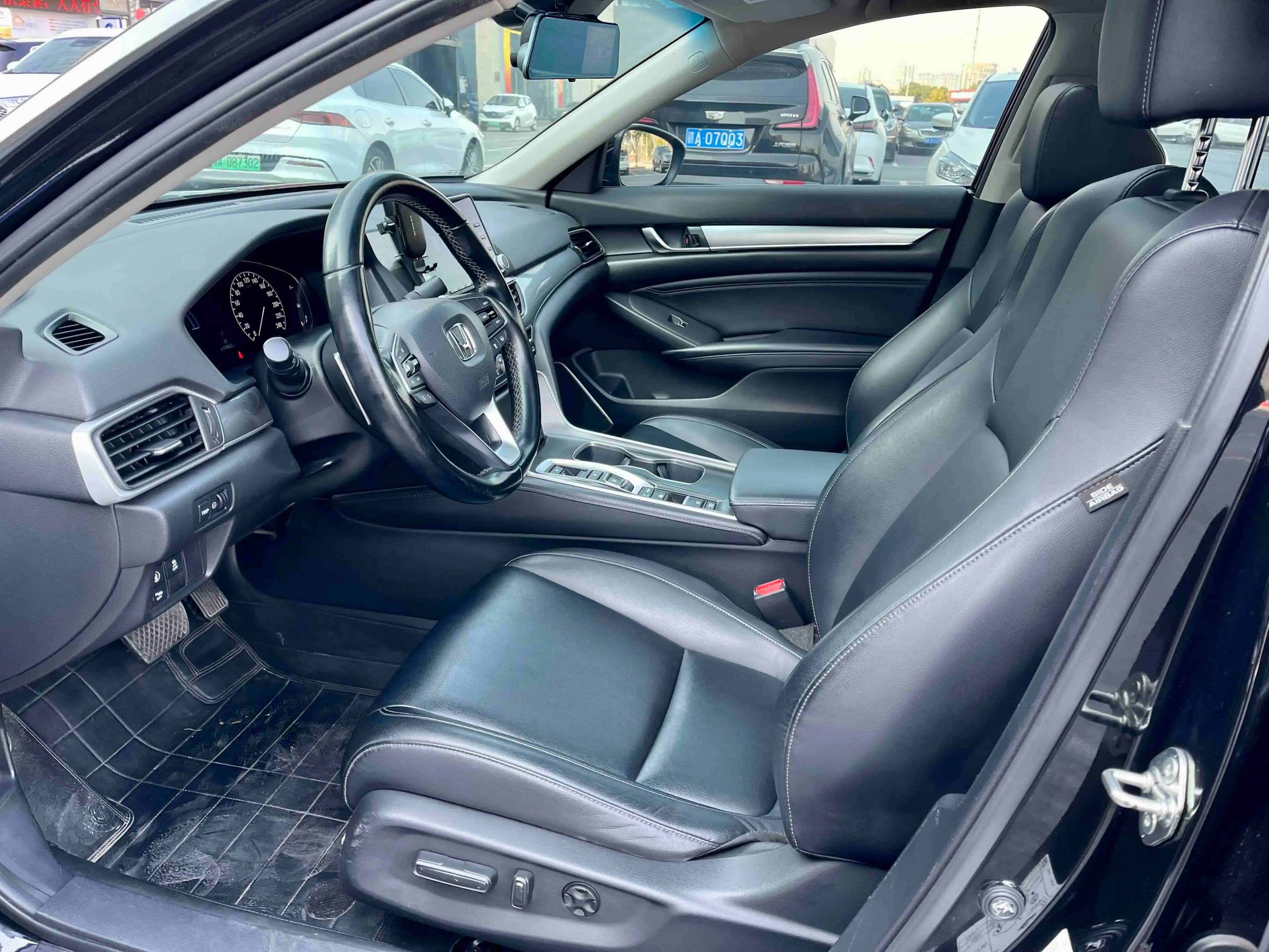 Honda Accord 2021 г. 82011 км. — фото 17