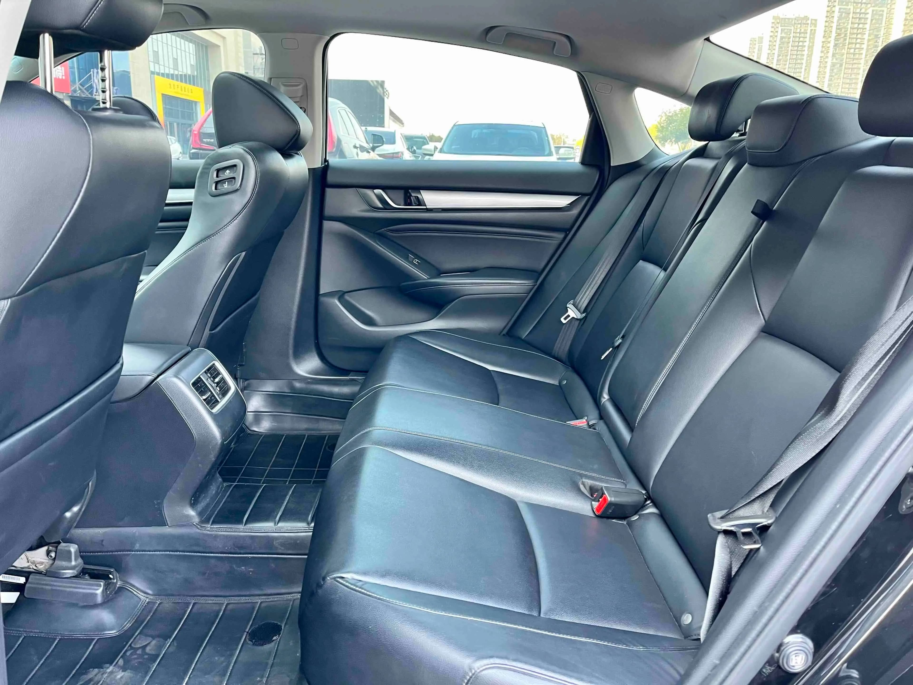 Honda Accord 2021 г. 82011 км. — фото 18