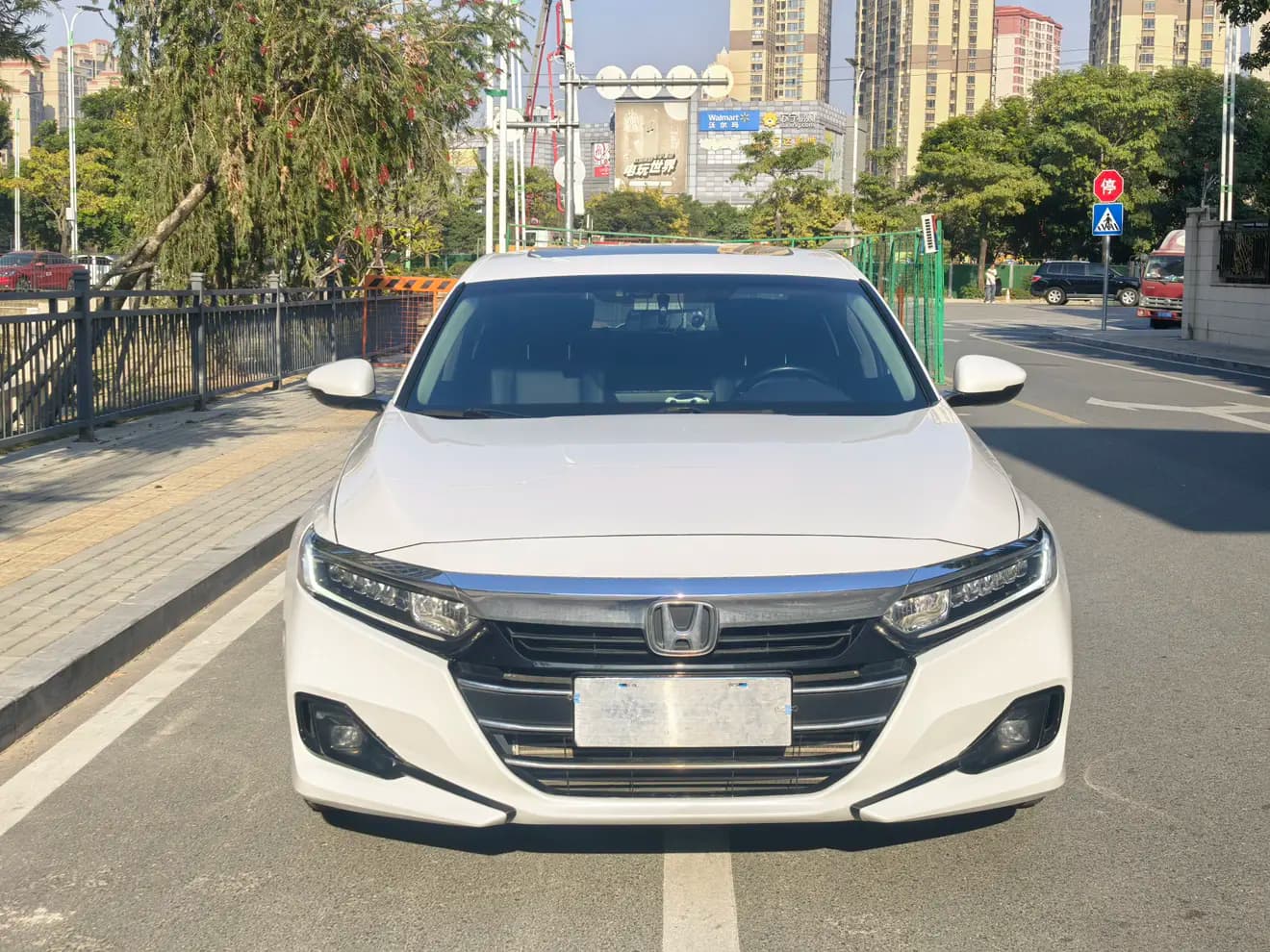 Honda Accord 2022 г. 50012 км. — фото 2