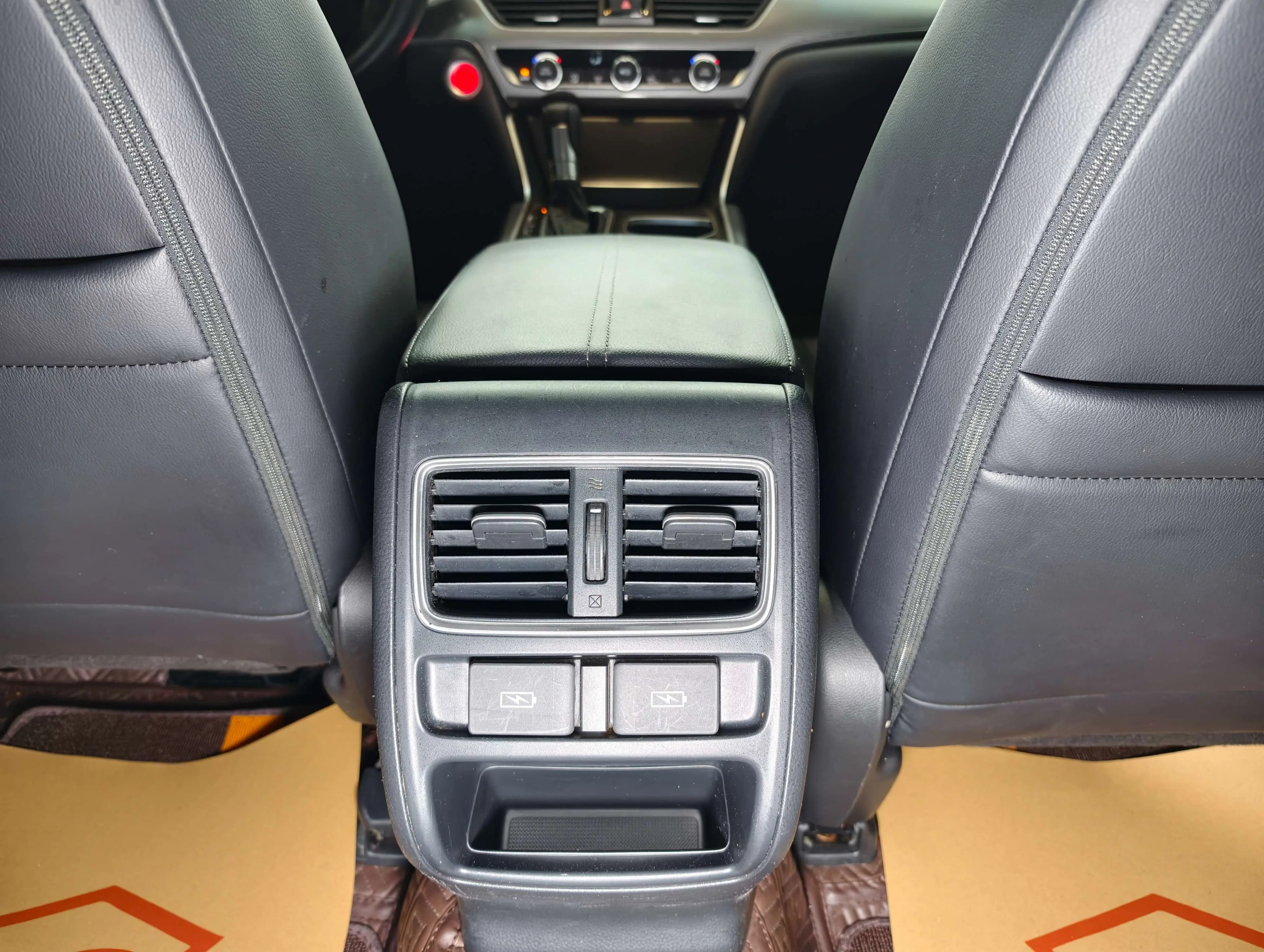 Honda Accord 2023 г. 57214 км. — фото 18