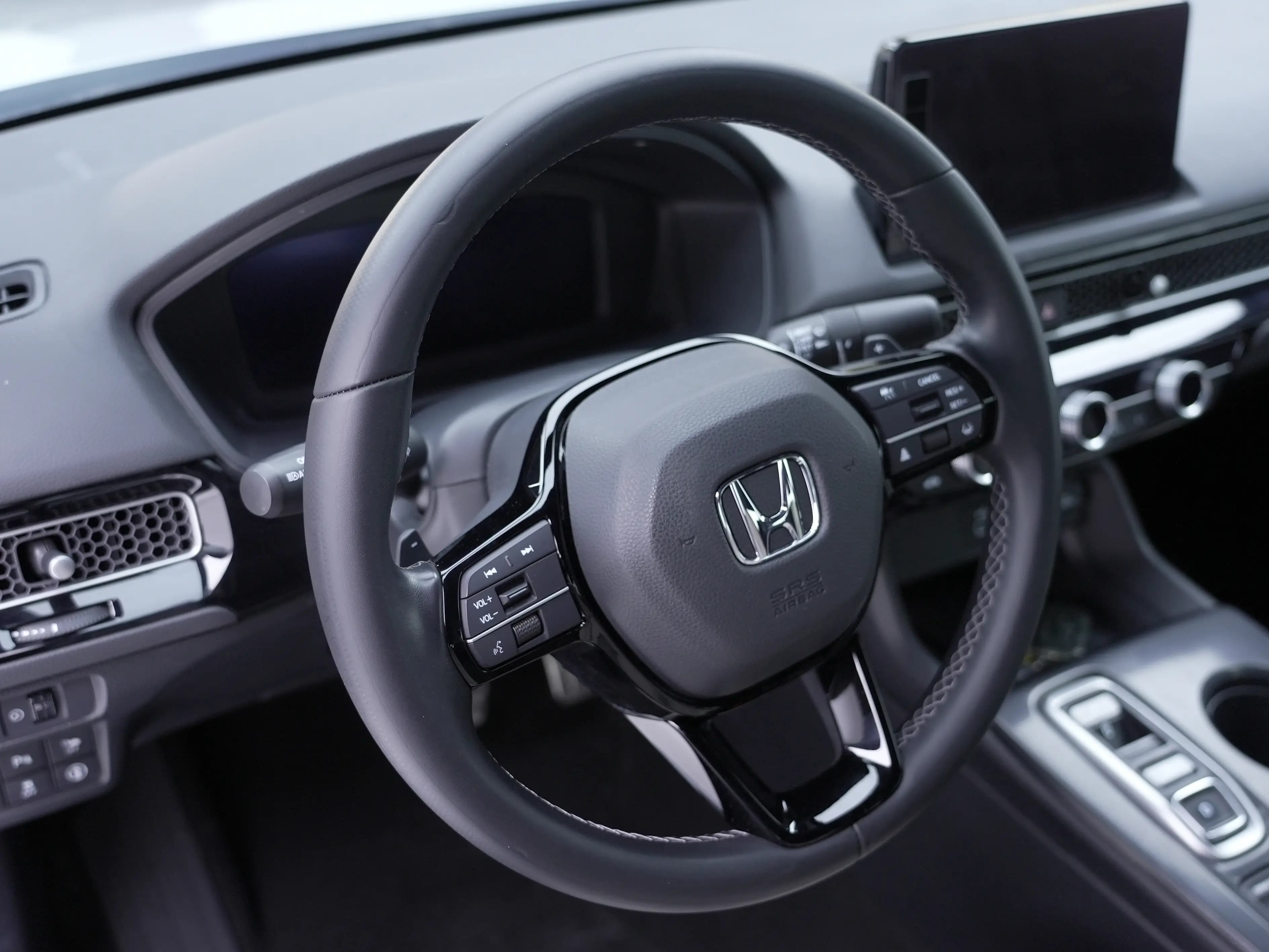 Honda Civic 2023 г. 35549 км. — фото 16
