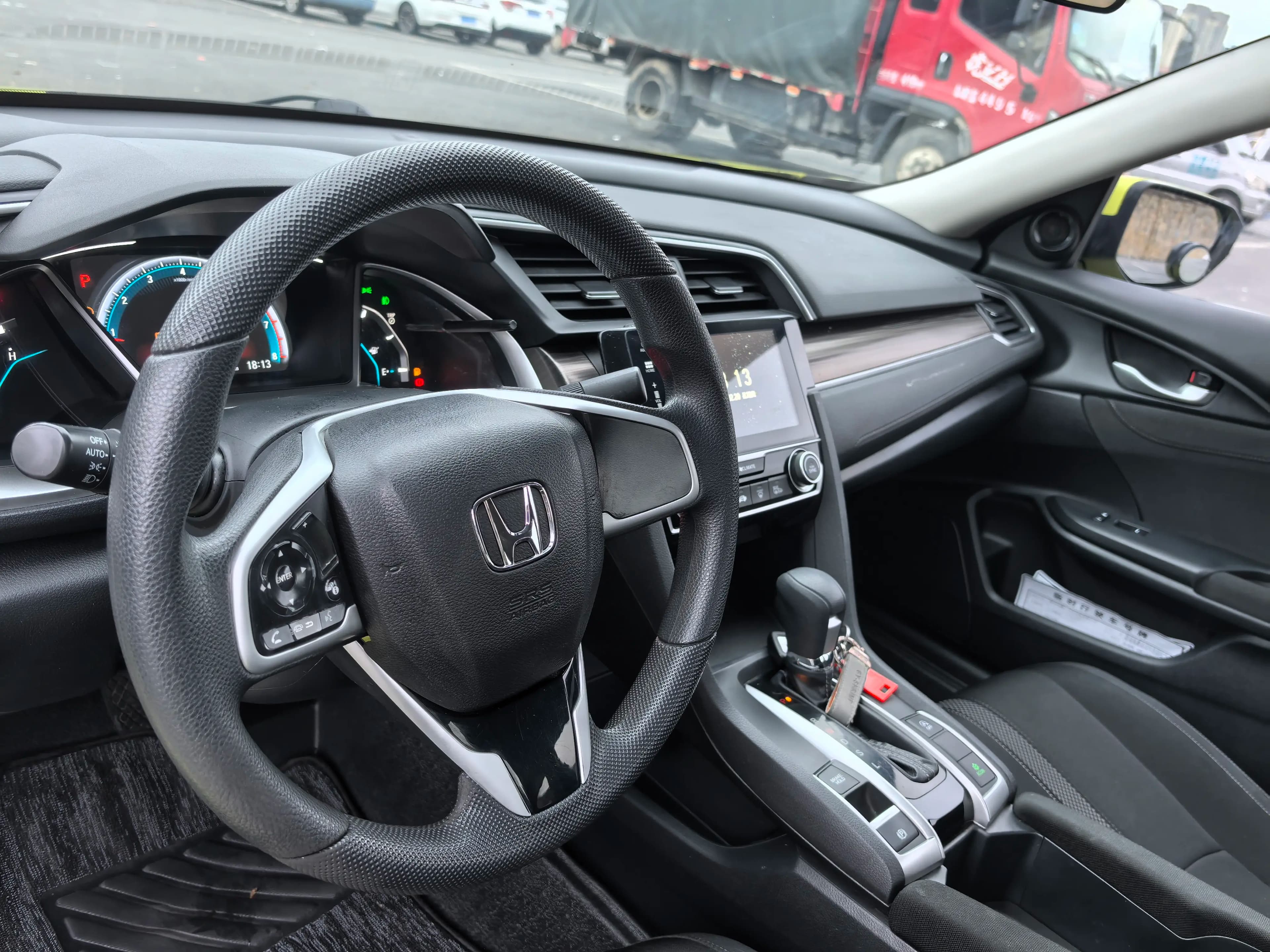 Honda Civic 2021 г. 60050 км. — фото 9