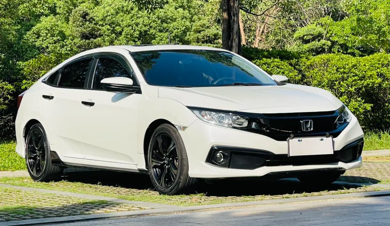 Honda Civic 2021 г. 69055 км. — фото 3